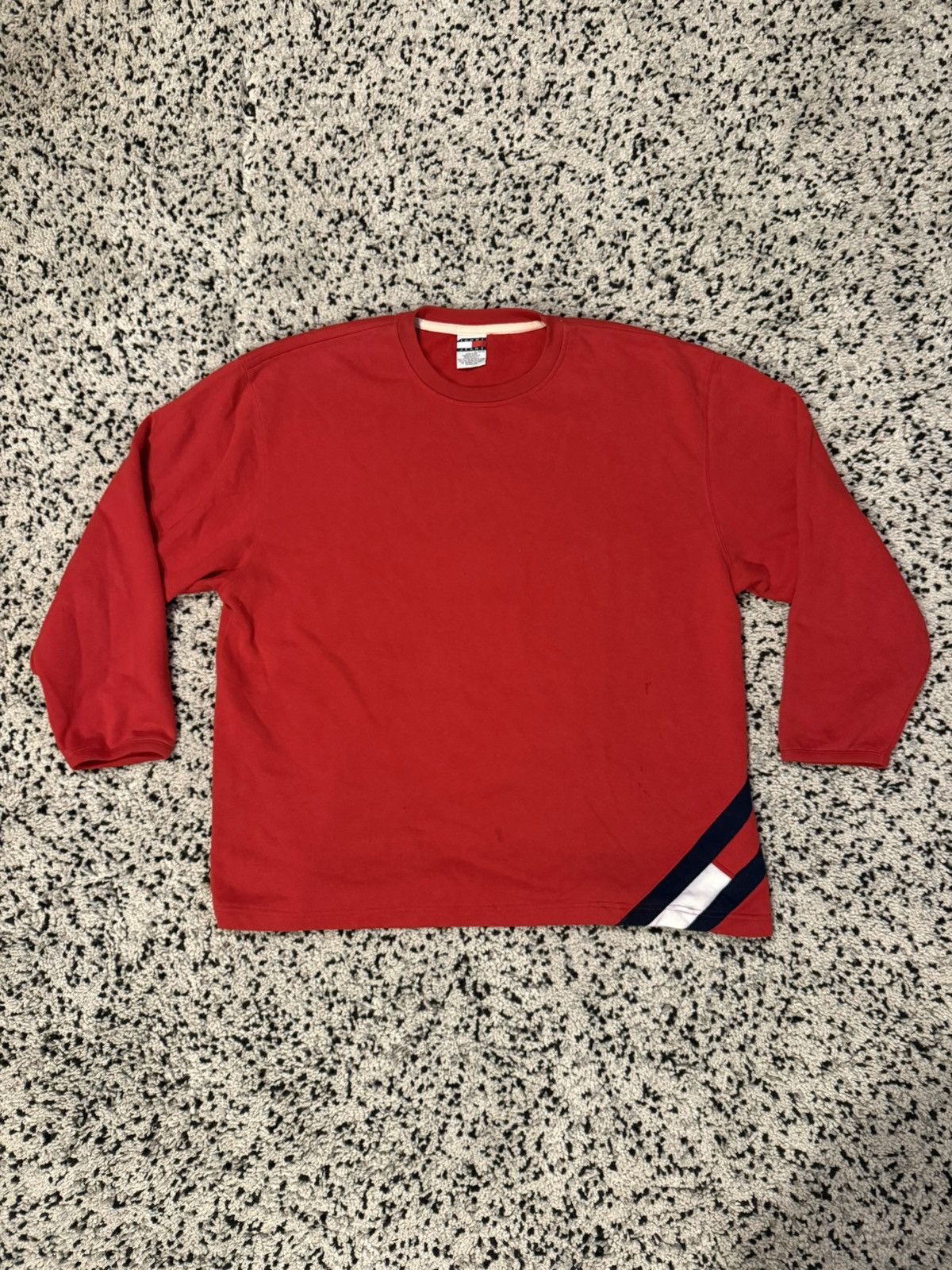 Tommy Hilfiger Tommy Hilfiger Long Sleeve Crewneck Size US XL / EU 56 / 4 - 1 Thumbnail