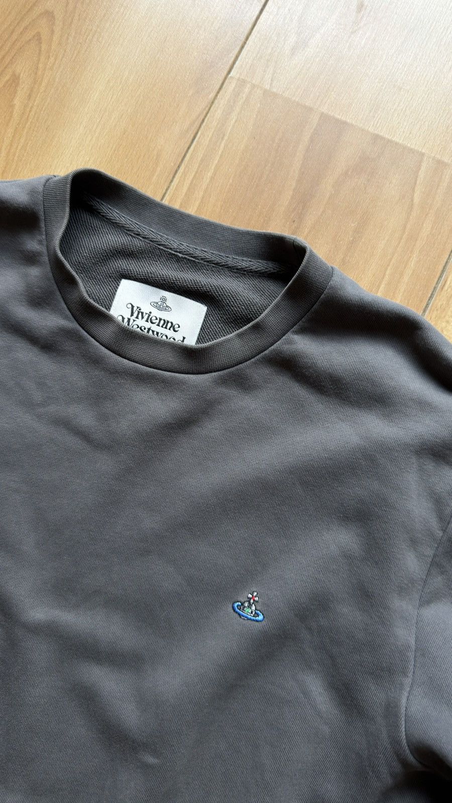 Vivienne Westwood Vivienne Westwood sweatshirt crewneck Size US L / EU 52-54 / 3 - 6 Thumbnail