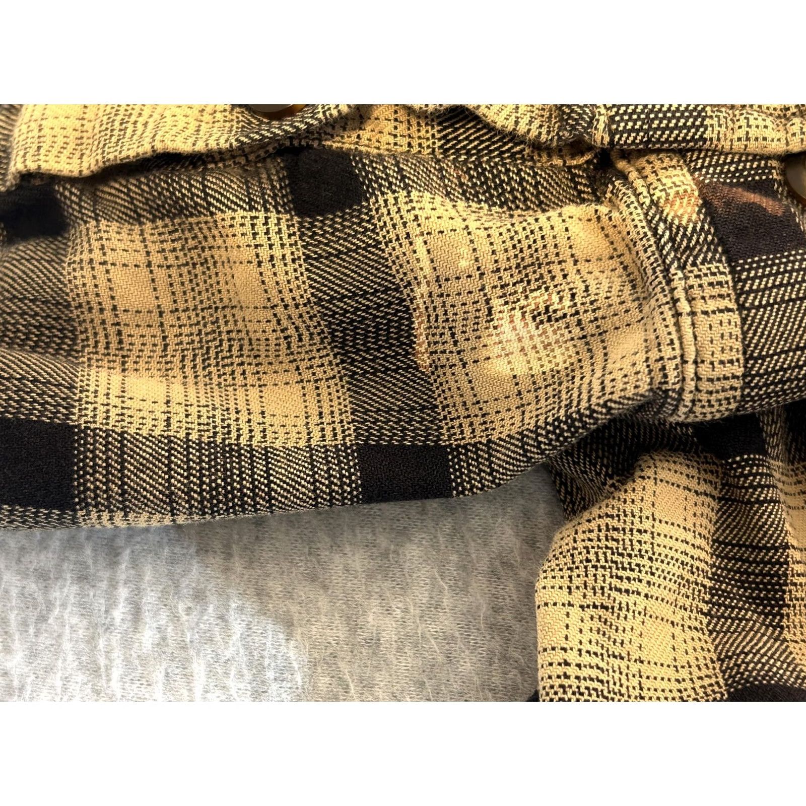 Carhartt Carhartt Flannel Shirt Mens XL Tall Brown Plaid Relaxed Fit Stretch Workwear XLT Size US XL / EU 56 / 4 - 4 Thumbnail
