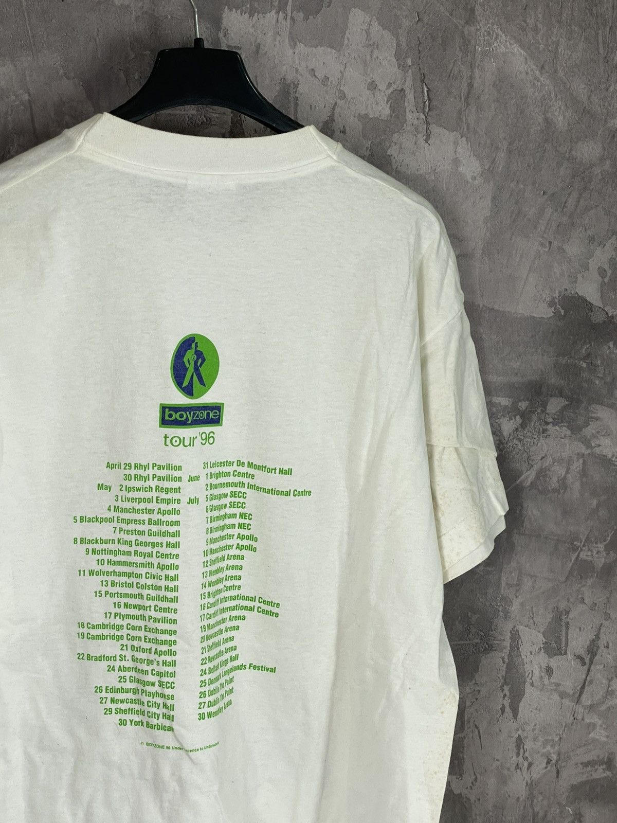 Band Tees 1996 Vintage Boyzone Band Tour T-Shirt Size US L / EU 52-54 / 3 - 8 Thumbnail