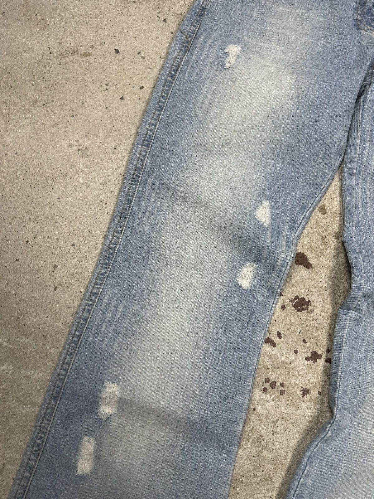 Dolce & Gabbana 2000s Dolce & Gabbana Hawaii Embroidery Bootcut Jeans Studs Size 32" / US 10 / IT 46 - 5 Thumbnail