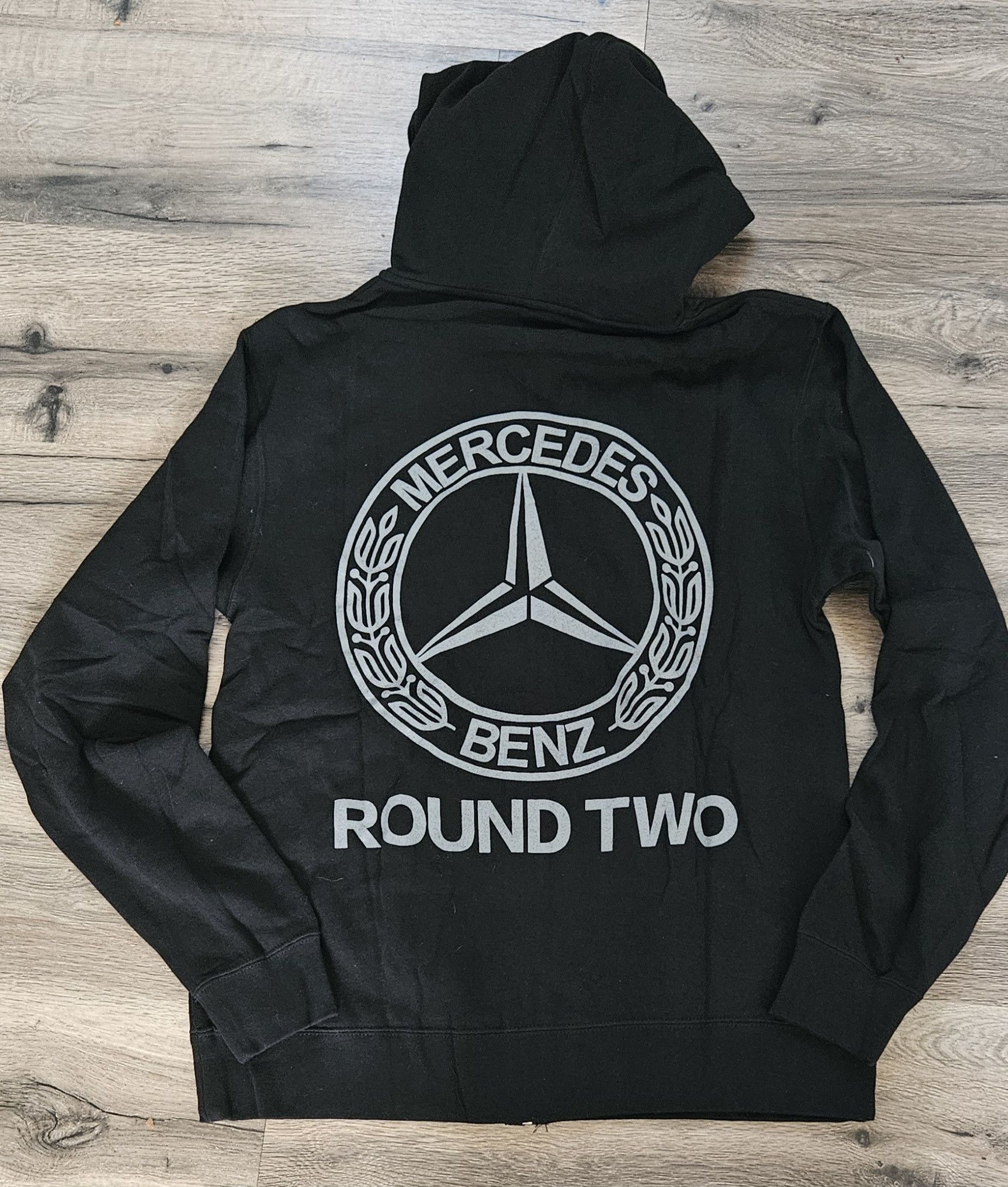 Round Two Round Two Mercedes Benz Mens Black Zip Up Hoodie Size Medium Size US M / EU 48-50 / 2 - 4 Thumbnail