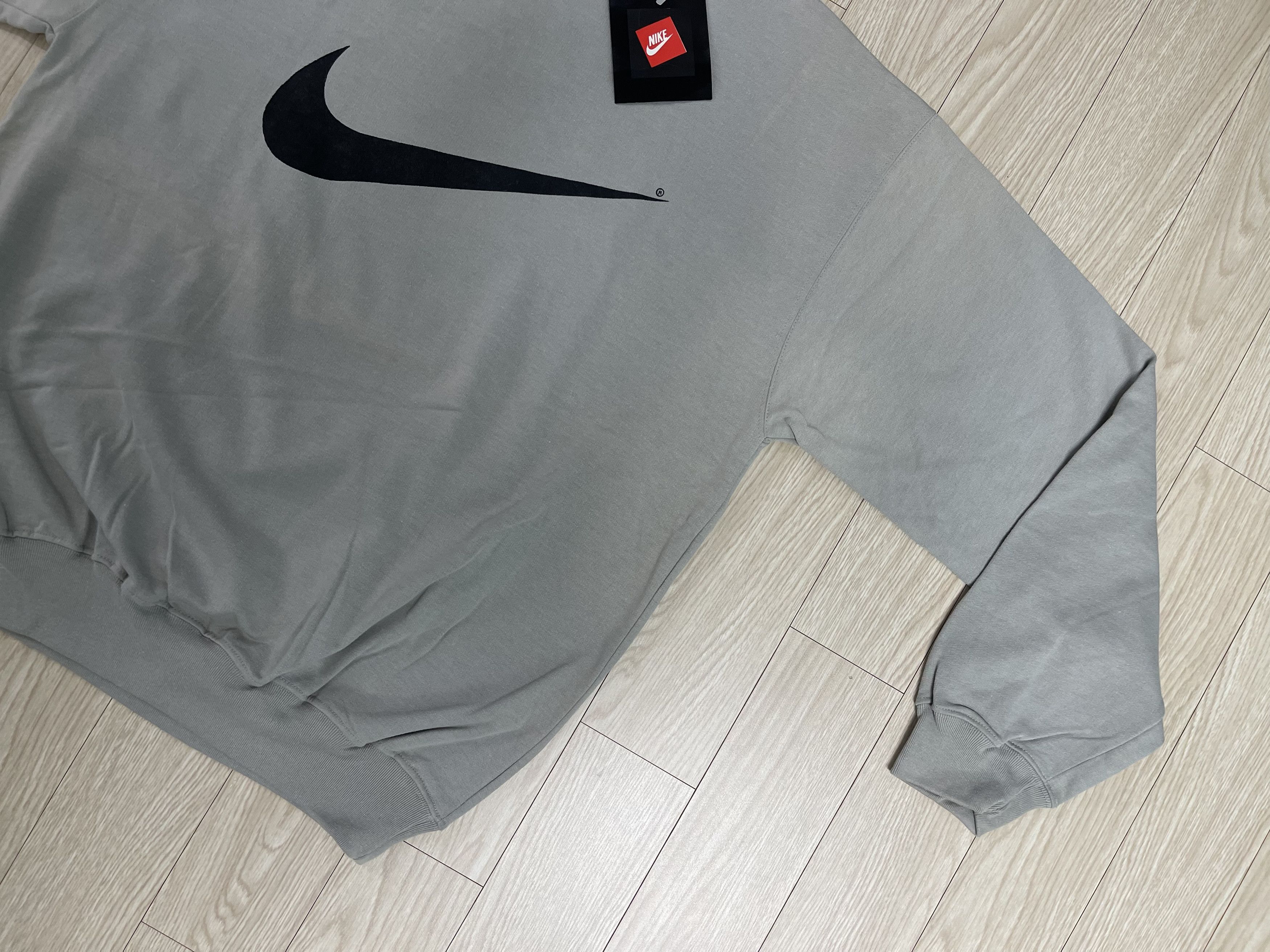 Nike Nike Red Tag Old 90’s Vintage Sweatshirt 1990 Gray L Size US L / EU 52-54 / 3 - 3 Thumbnail