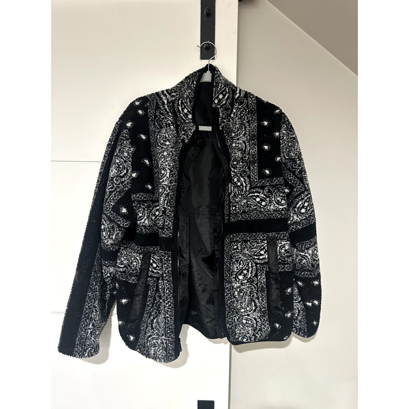 Supreme Supreme reversible Bandana Fleece Jacket size Large Size US L / EU 52-54 / 3 - 2 Thumbnail