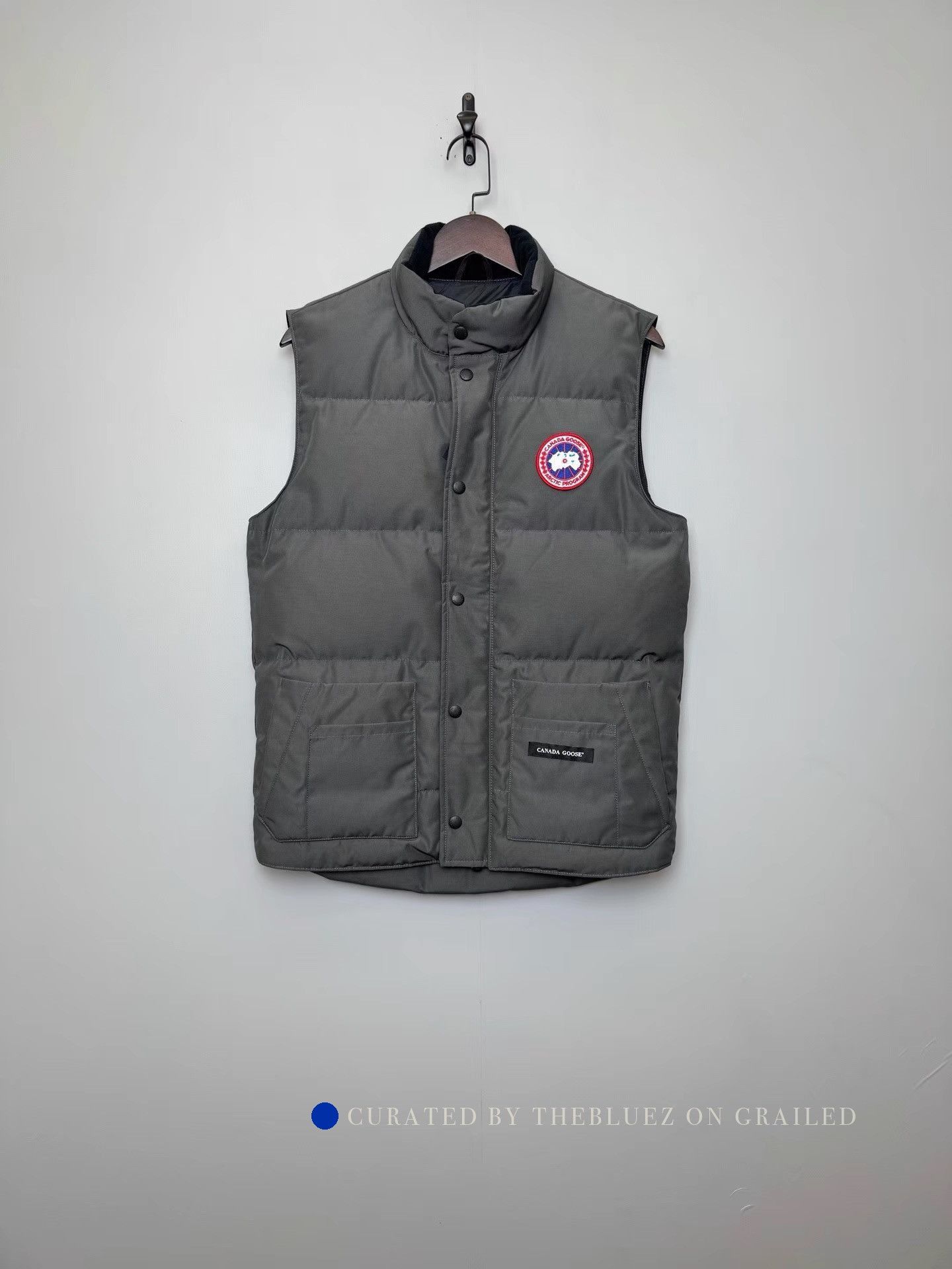 Canada Goose Hoodless Puffer Vest in Gray Size US S / EU 44-46 / 1 - 1 Thumbnail