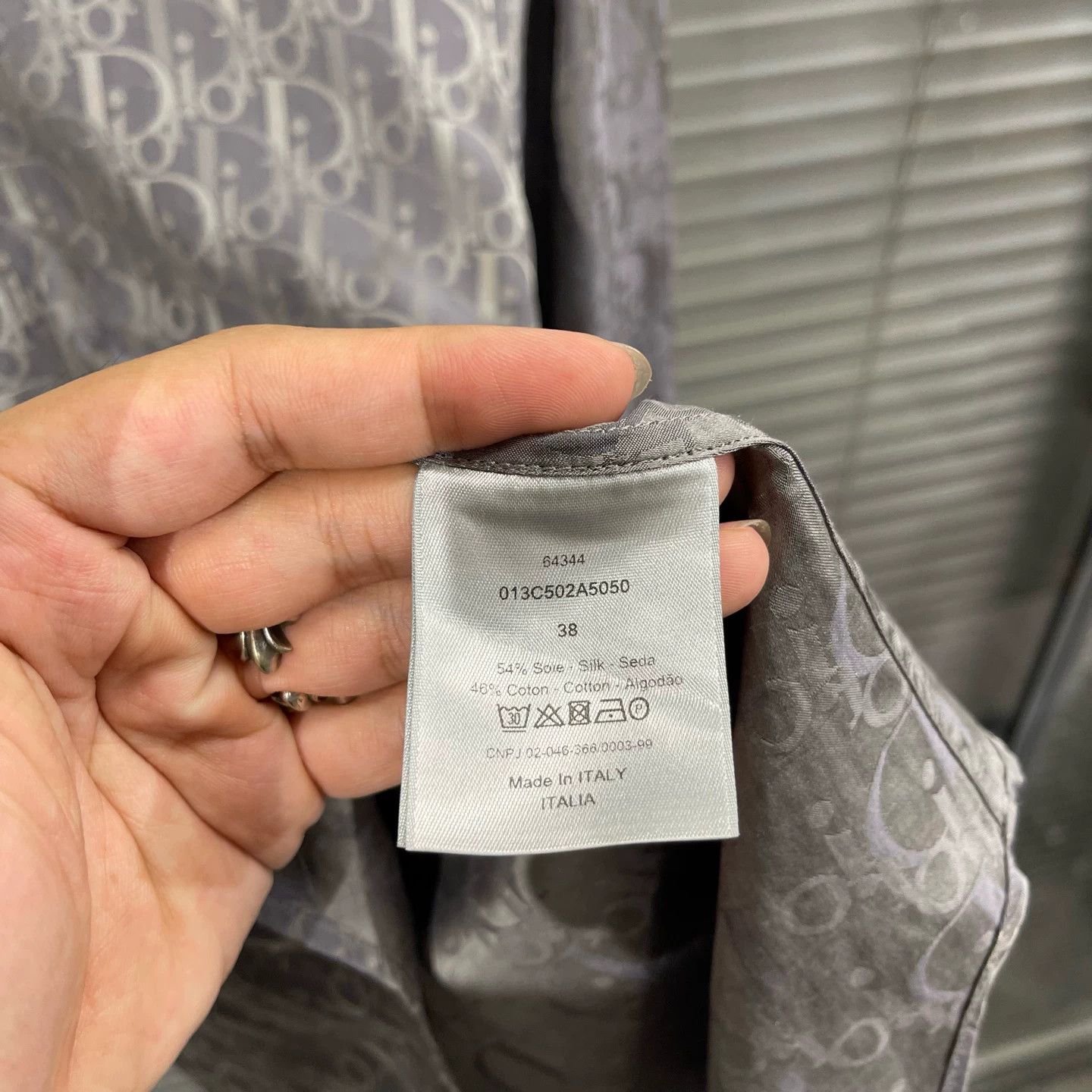 Dior Dior Oblique Silk Shirt 38 Like New Size US S / EU 44-46 / 1 - 5 Thumbnail