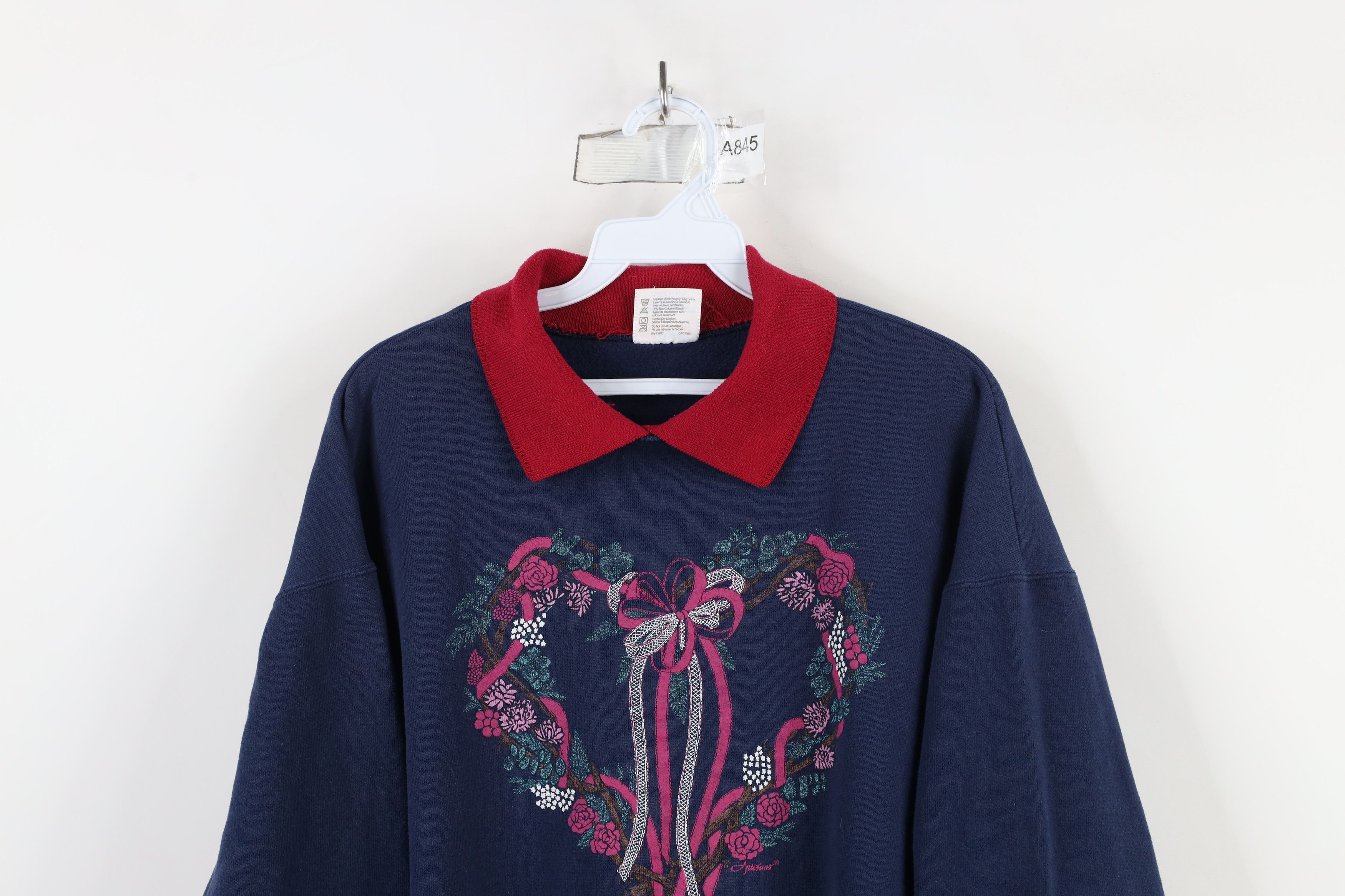 Vintage Vintage 90s Streetwear Heart Lace Collared Sweatshirt Size XL / US 12-14 / IT 48-50 - 2 Thumbnail