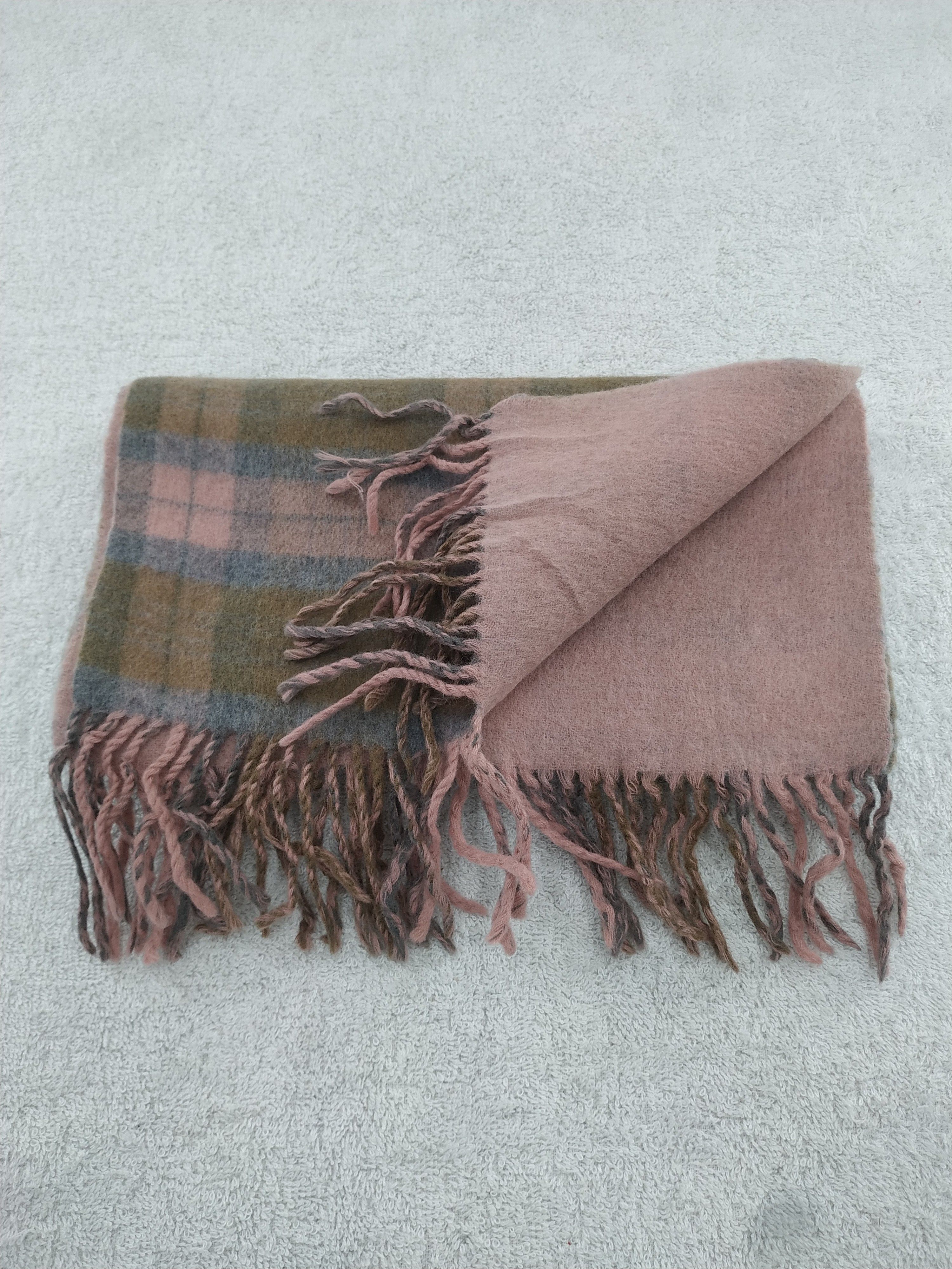 Pierre Balmain Vintage Pierre Balmain Wool Scarf/Muffler/Neckwear MF203 Size ONE SIZE - 3 Thumbnail