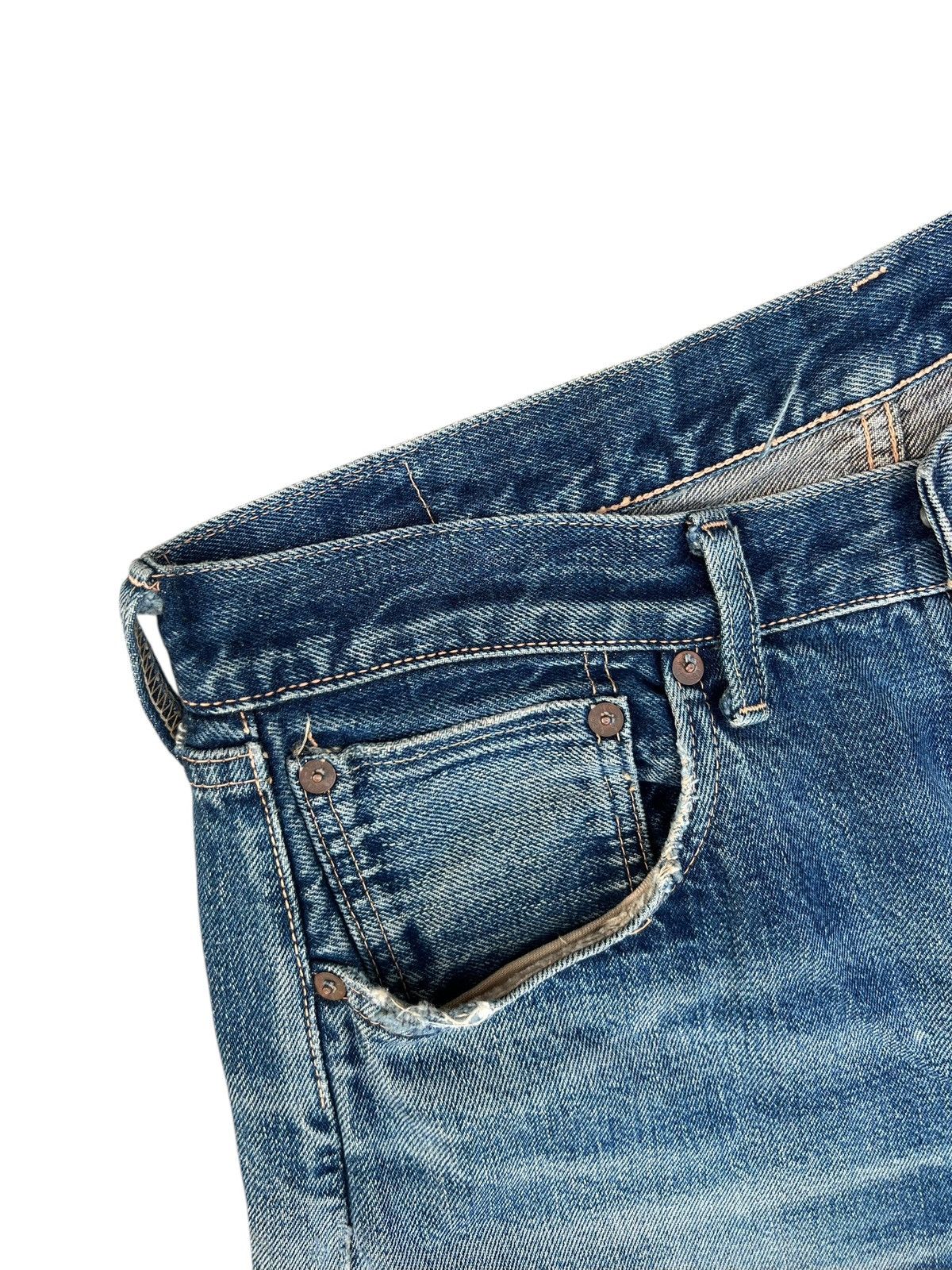Levi's Vintage Clothing VTG 2002 Levi’s LVC Distress Denim Selvedge Jeans Trashed Size US 32 / EU 48 - 9 Thumbnail