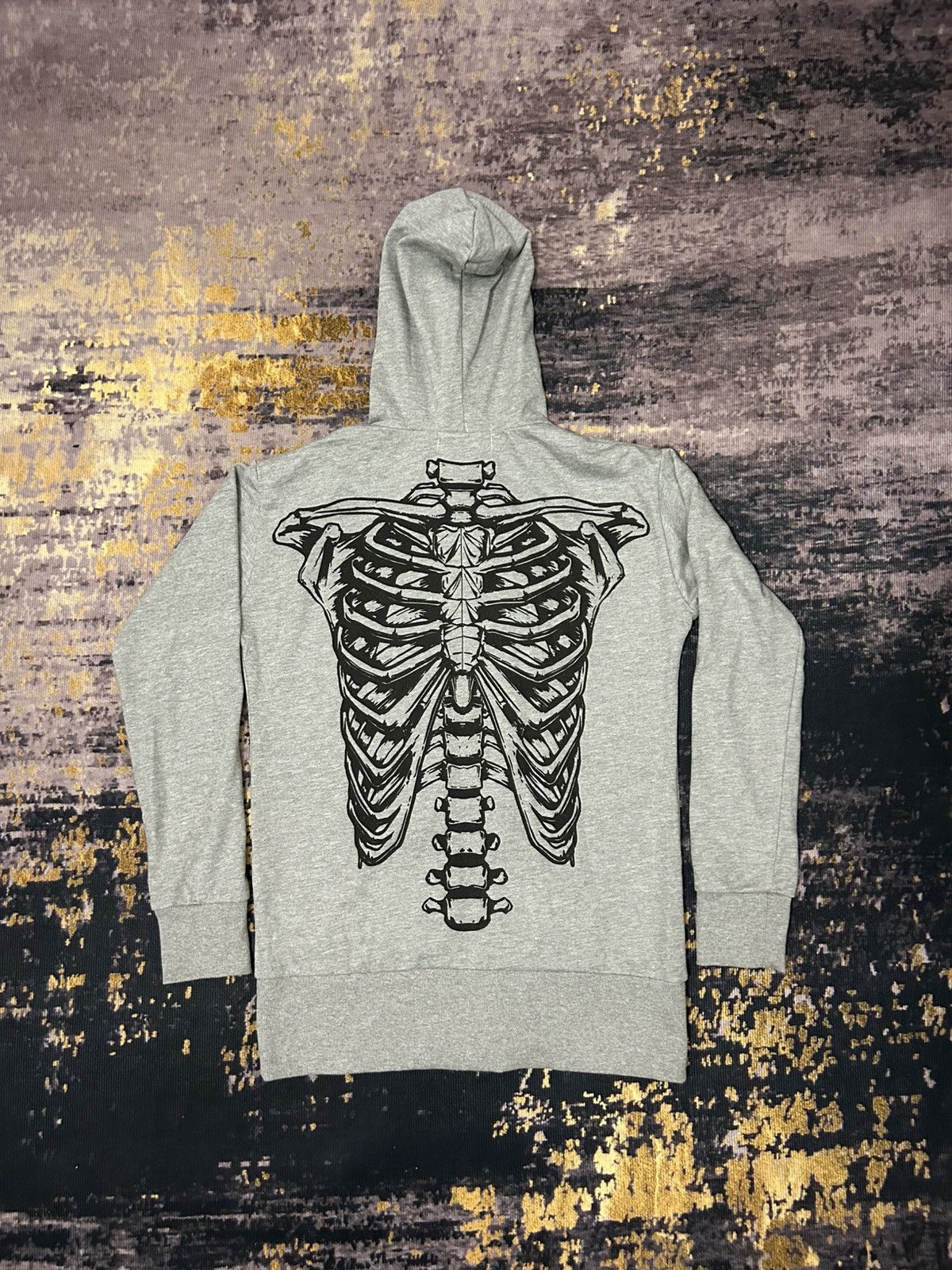 Japanese Brand Glad News Japan Skull Spine Studded Zip Hoodie Size US M / EU 48-50 / 2 - 1 Thumbnail