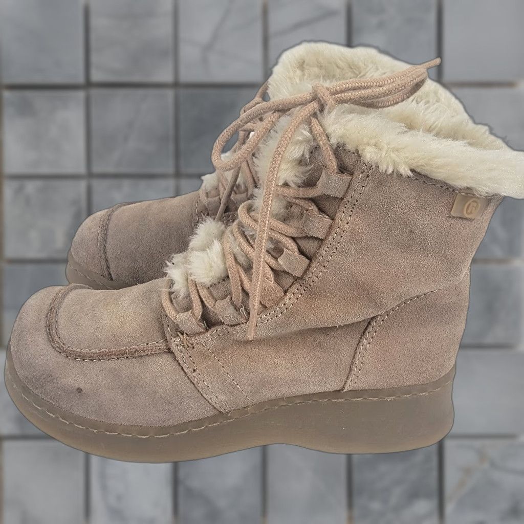Vintage VINTAGE? No — Report Sierra Tan Suede Upper Boots Women's Winter Lace Up 7 Leather Outsole Lined Insulated Fur Size US 7 / IT 37 - 1 Thumbnail