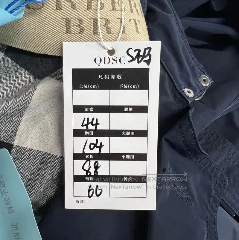 Burberry Burberry Women's Dark Blue Cotton Trench Coat. Size S / US 4 / IT 40 - 6 Thumbnail