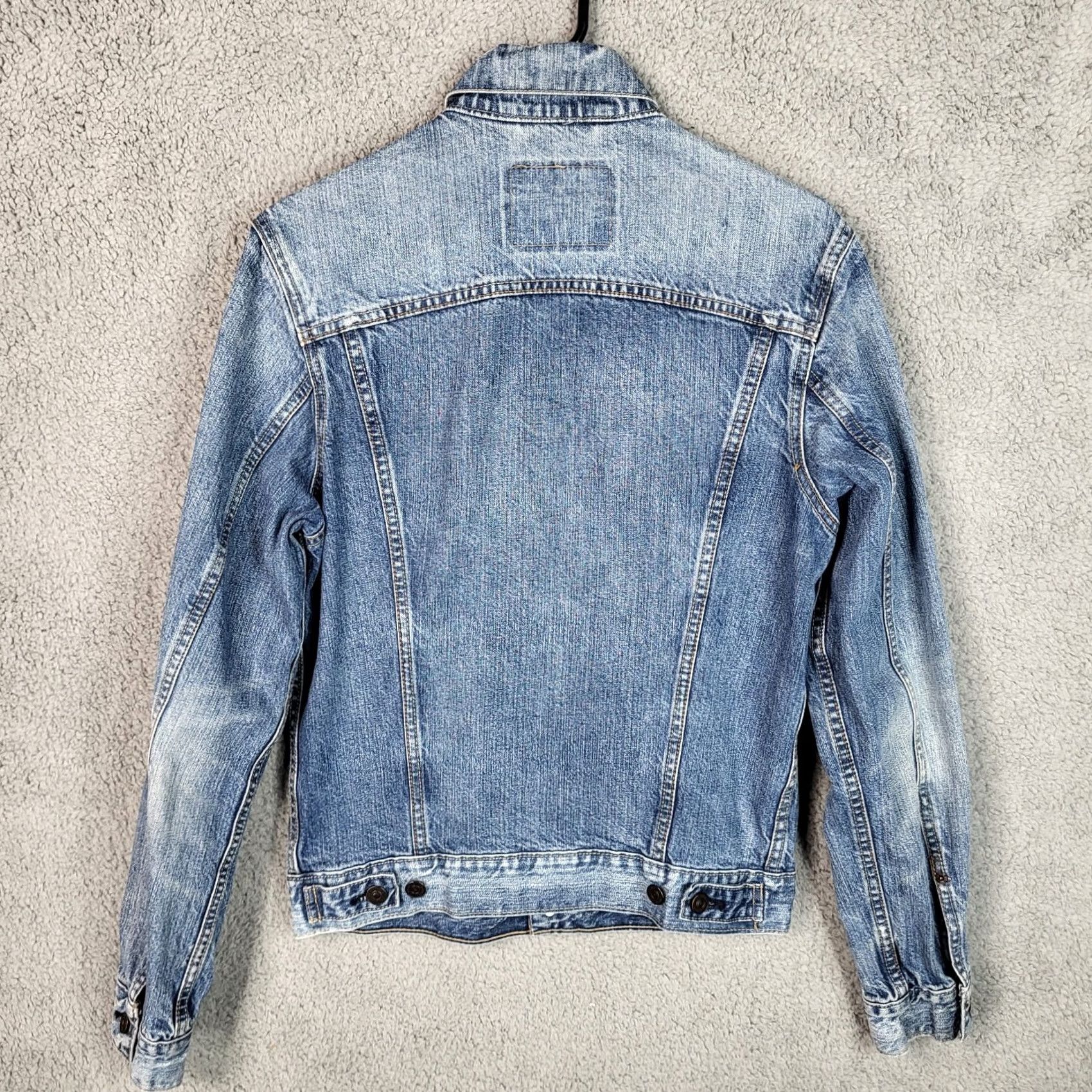 Levi's Levi's Button up patch blue Jeans Jacket Women's Size S Jacket Denim Blue Modern Casual Womens Size 28" / US 6 / IT 42 - 4 Thumbnail