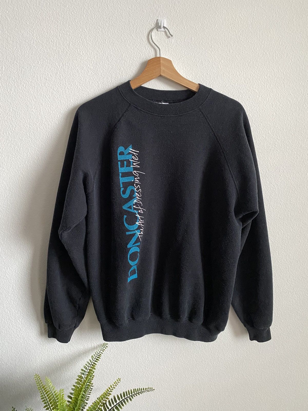 Vintage Vintage 90s The Art of Dressing Well Crewneck Sweatshirt Size US XL / EU 56 / 4 - 1 Thumbnail