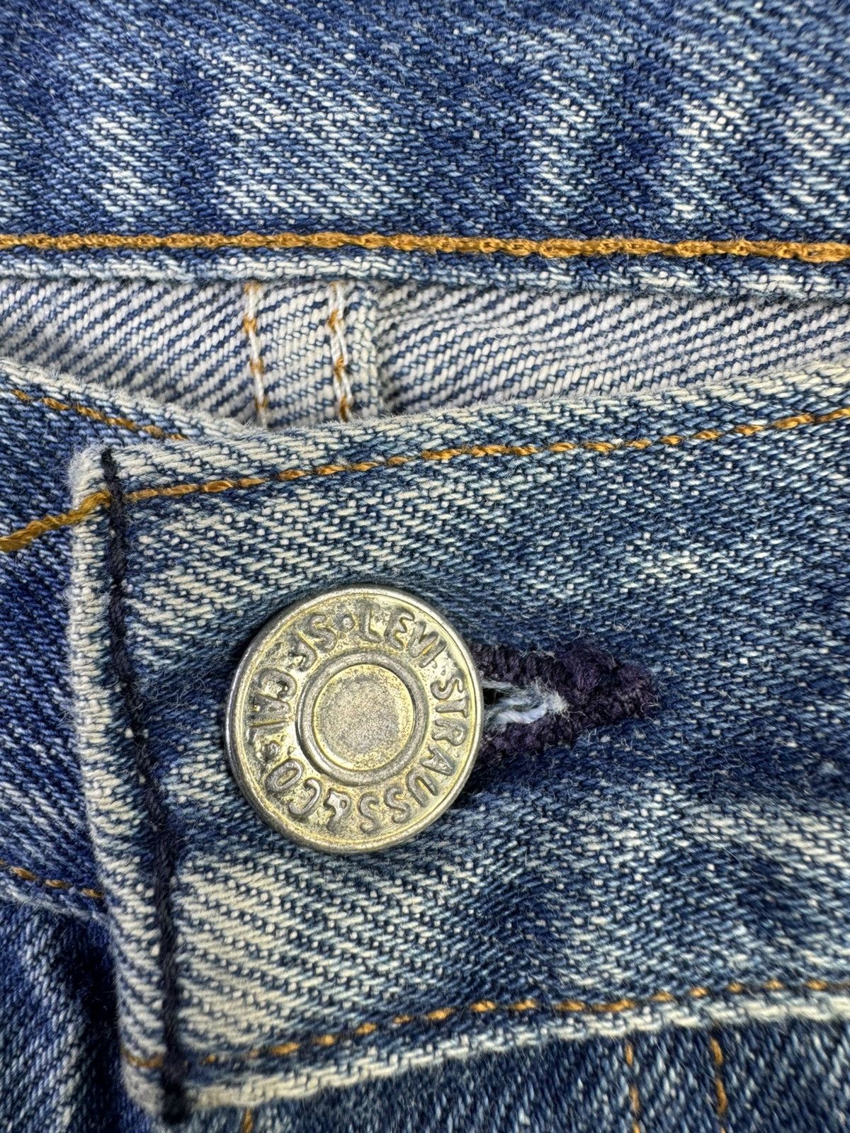 Levi's Vintage Levis Denim Short Pants Size US 32 / EU 48 - 4 Thumbnail