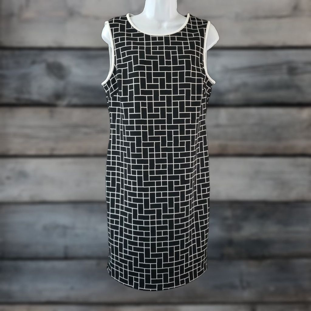 Vince Camuto Vince Camuto Womens Dress Sz 10 Black White Geometric Sleeveless Sheath Vintage No (adjusted to fit rules?) Size L / US 10 / IT 46 - 1 Thumbnail