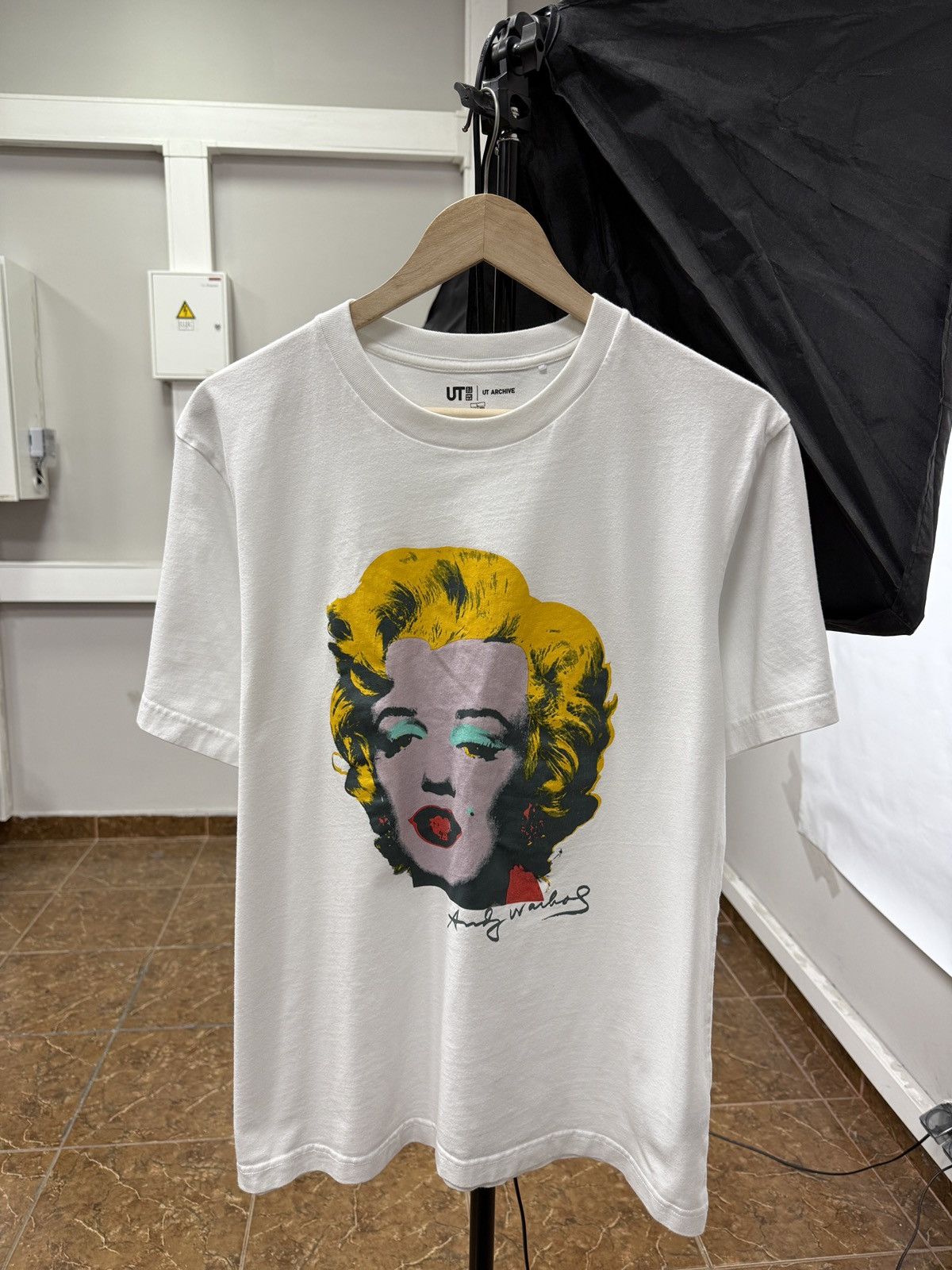 Andy Warhol × Uniqlo 🇺🇸 Y2K Andy Warhol Uniqlo Marilyn Monroe Art T-Shirt Archive Size US L / EU 52-54 / 3 - 1 Thumbnail