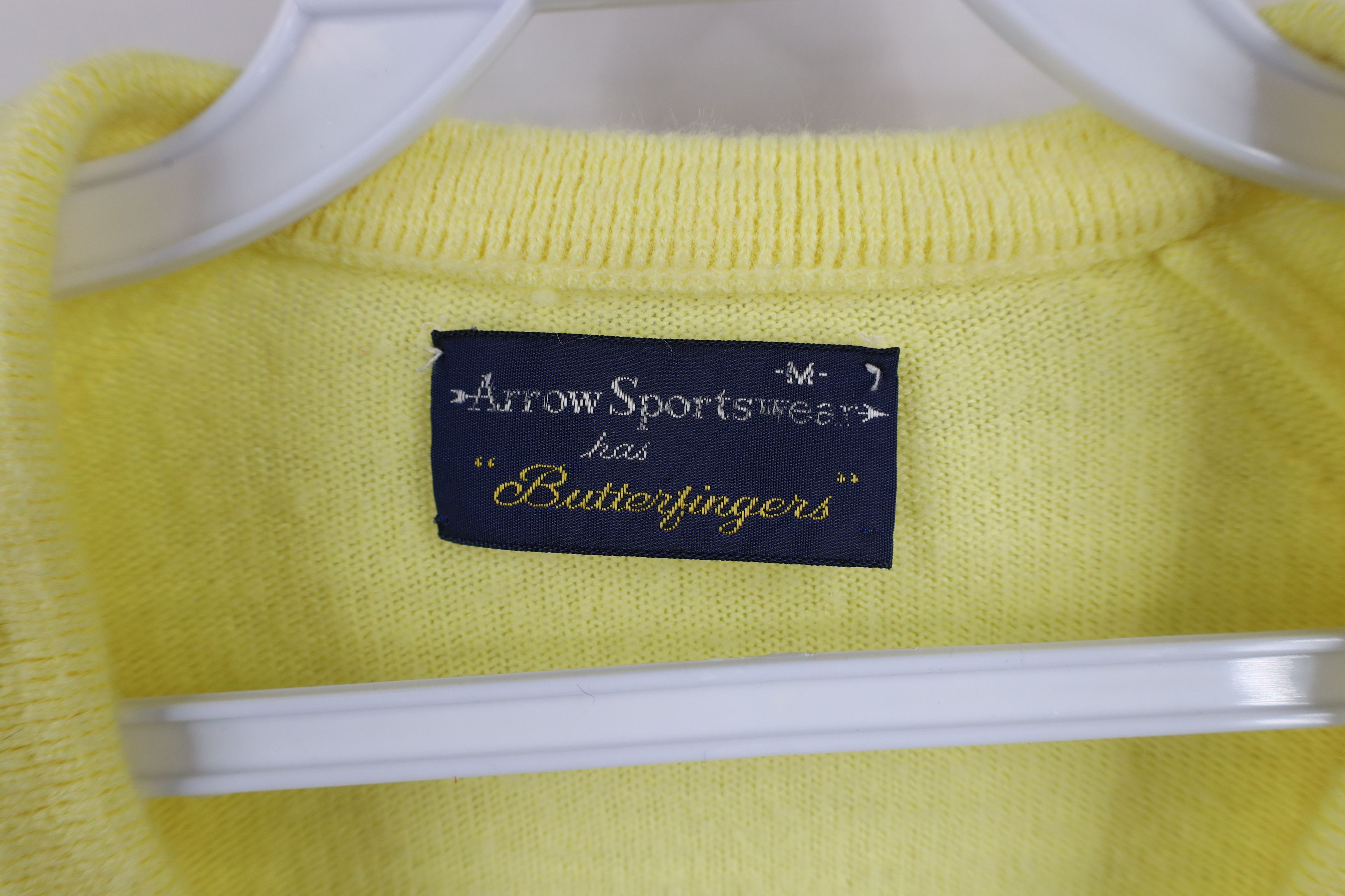 Vintage Vintage 70s Streetwear Soft Knit V-Neck Sweater Yellow USA Size US M / EU 48-50 / 2 - 7 Thumbnail
