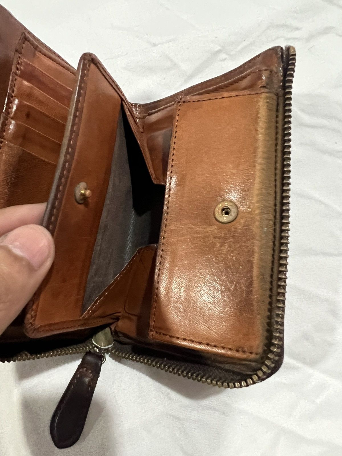 Redmoon Beams Genuine Leather Beautiful Patina Bi Fold Zipper Wallet Size ONE SIZE - 7 Thumbnail
