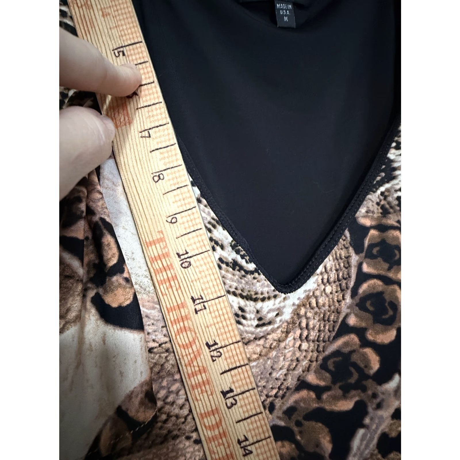 Bebe bebe Addiction Dress Womens M Brown Animal Print Ruched Flutter Sleeve Mini V-Neck Party/Cocktail Size M / US 6-8 / IT 42-44 - 5 Thumbnail
