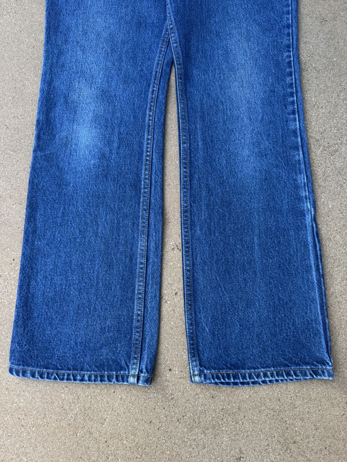 Levi's Vtg 90’s Levi’s 517 Red Tab Bootcut Flare Denim Jeans 31x30 Size US 31 - 3 Thumbnail