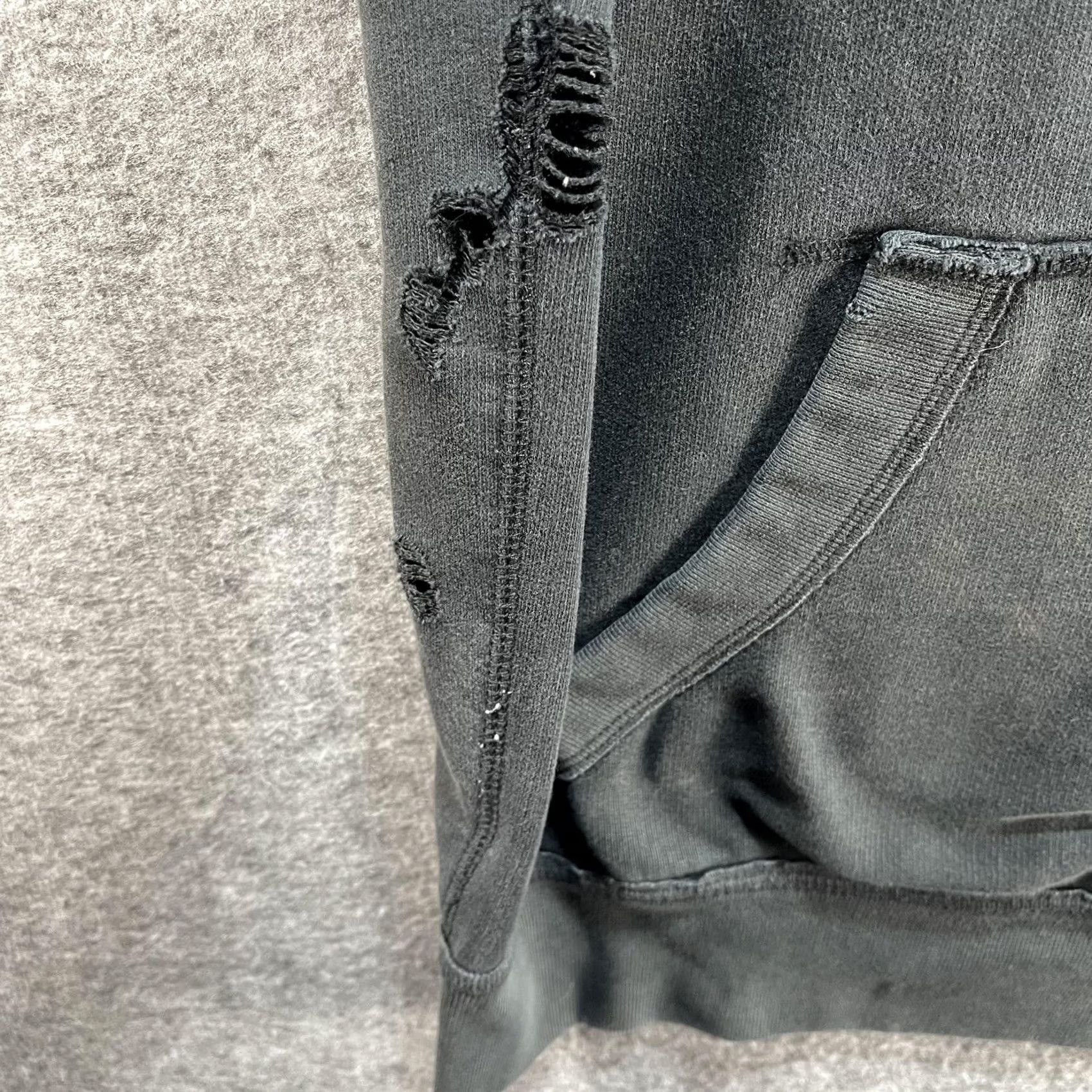 Vintage VINTAGE Aeropostale Hoodie Mens M Charcoal Pullover Hooded Graphic Print NYC 87 Thrashed Distressed Size US M / EU 48-50 / 2 - 5 Thumbnail