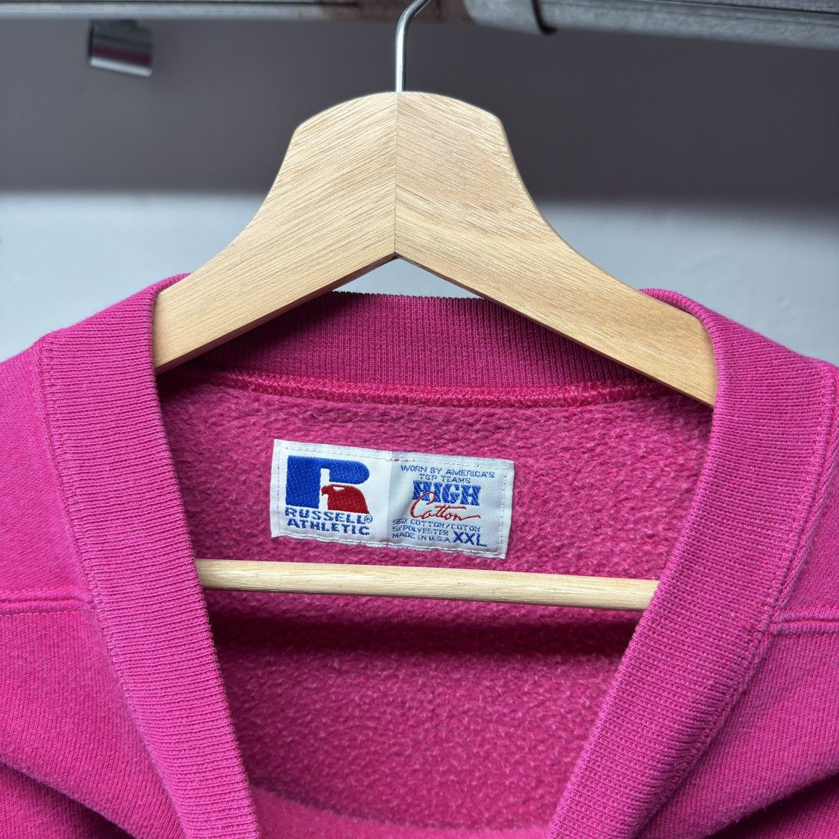 Vintage 90s Russell Athletic Heavy Boxy Pink Sweatshirt ERD Grunge Size US XL / EU 56 / 4 - 5 Thumbnail