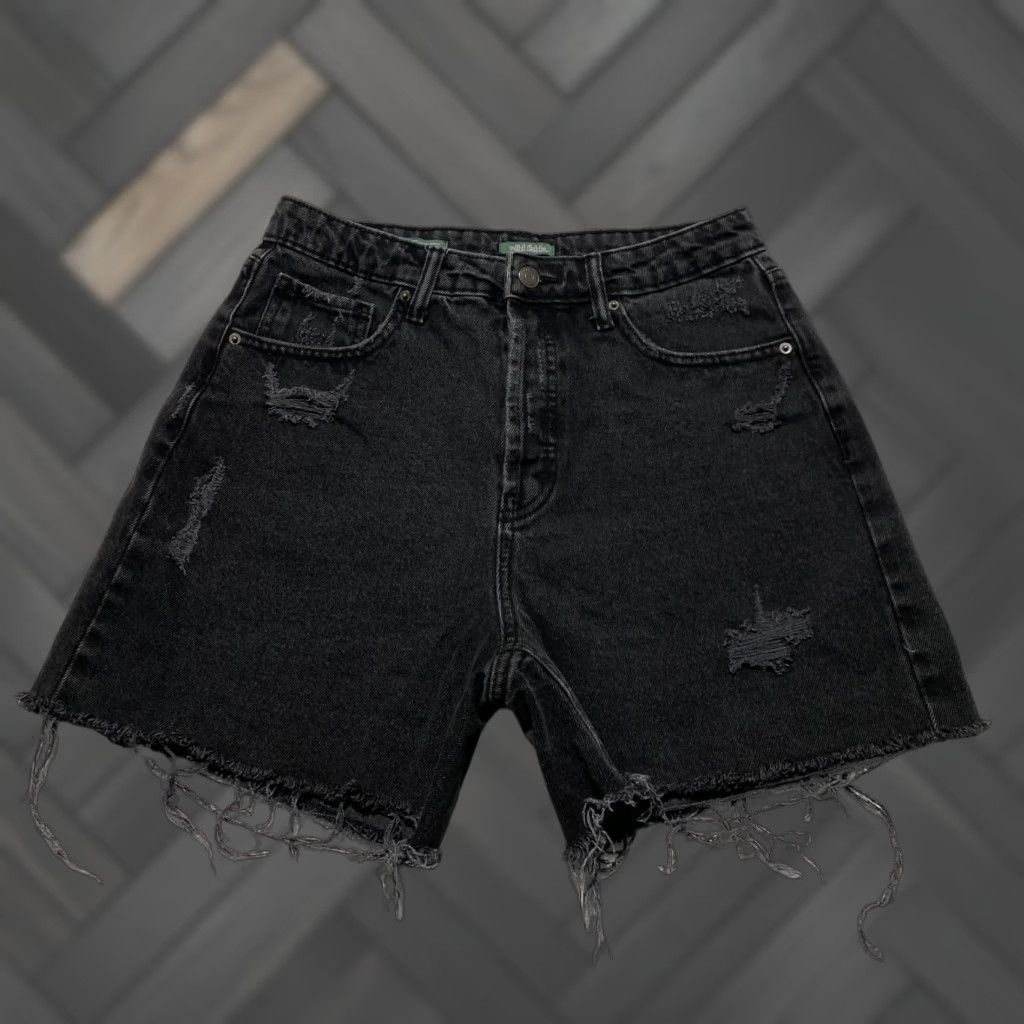 Vintage Wild Fable Black Distressed Super High Rise Cutoff Shorts Womens Size 6 Size 28" / US 6 / IT 42 - 1 Thumbnail