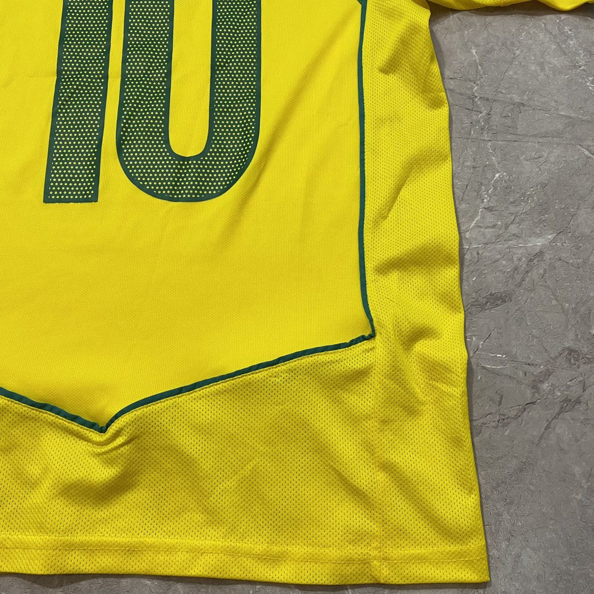 Nike RONALDINHO ! VINTAGE NIKE BRAZIL TEE SOCCER JERSEY 00s Size US M / EU 48-50 / 2 - 15 Thumbnail