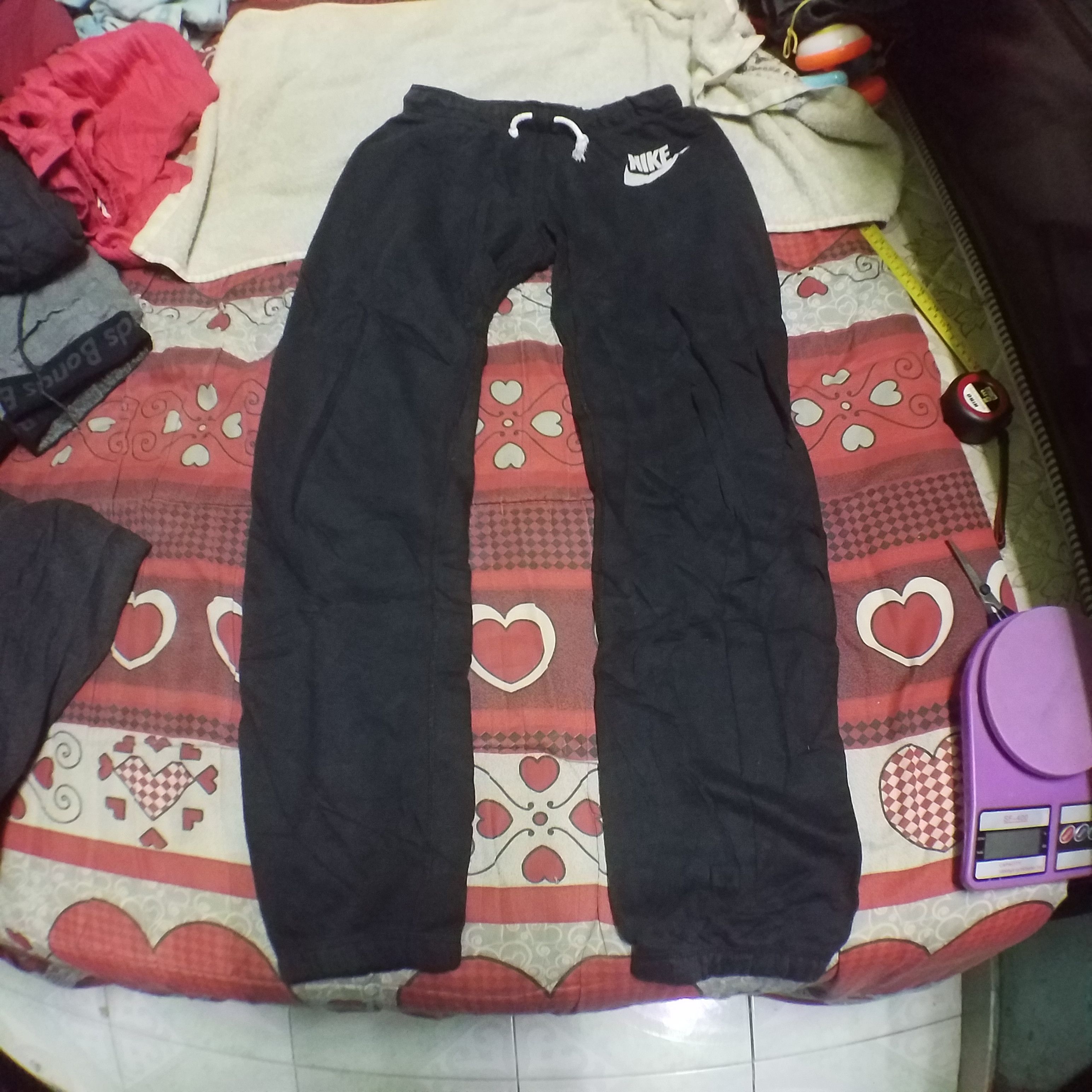 image of Nike Sweatpant in Black, Women's (Size 26)