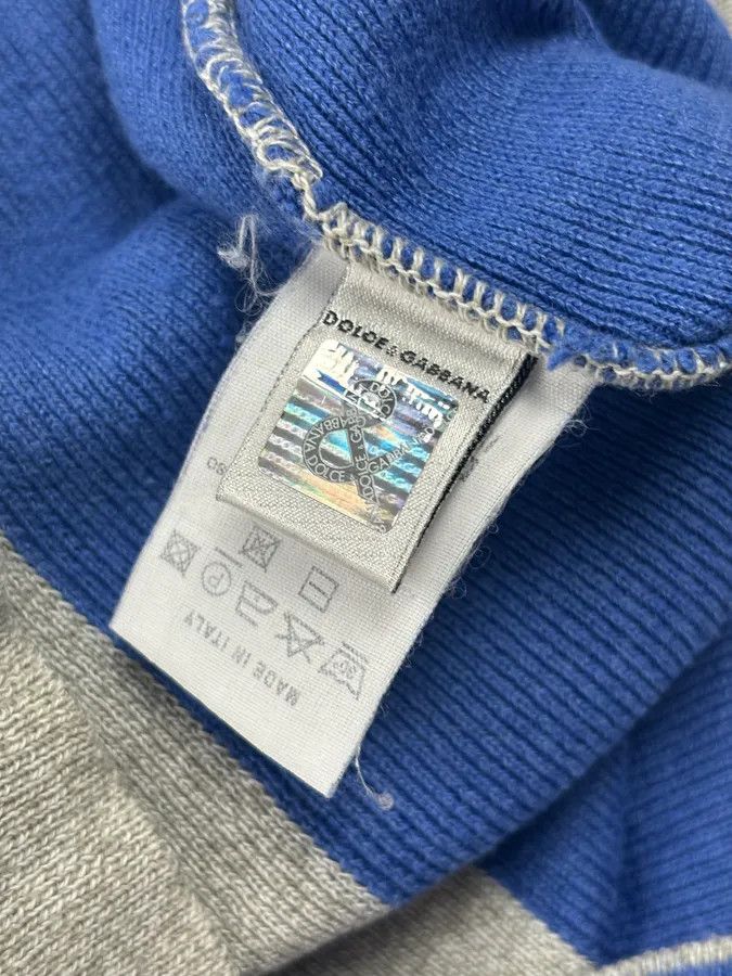 Dolce & Gabbana 1990s Dolce & Gabbana Blue Beige Wool Sweater Size US S / EU 44-46 / 1 - 12 Thumbnail