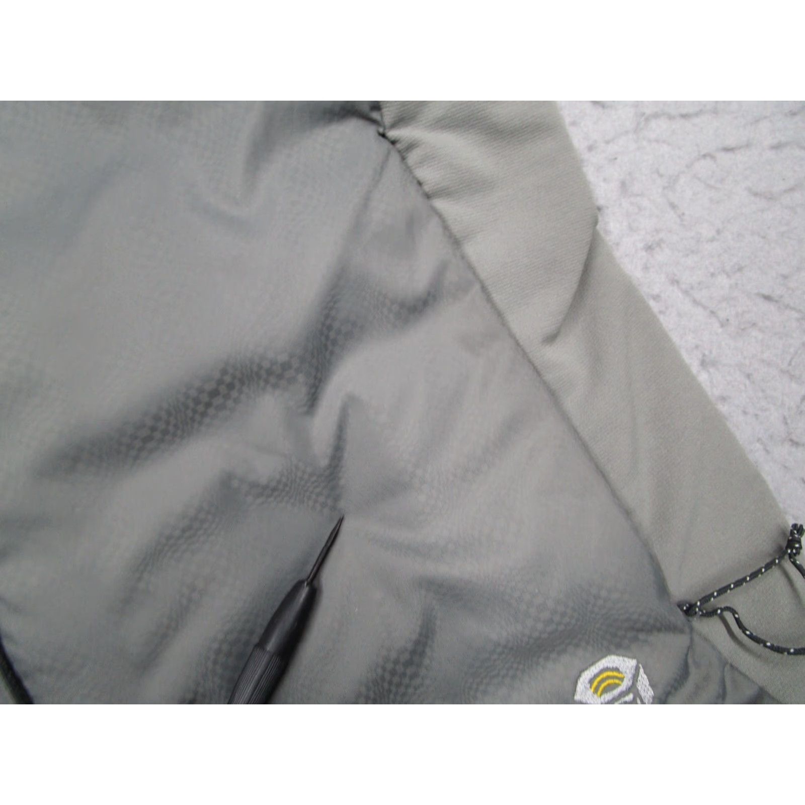 Mountain Hardwear Mountain Hardwear Jacket Small Women Gray Reversible Full Zip Primaloft Gorpcore Size S / US 4 / IT 40 - 7 Thumbnail