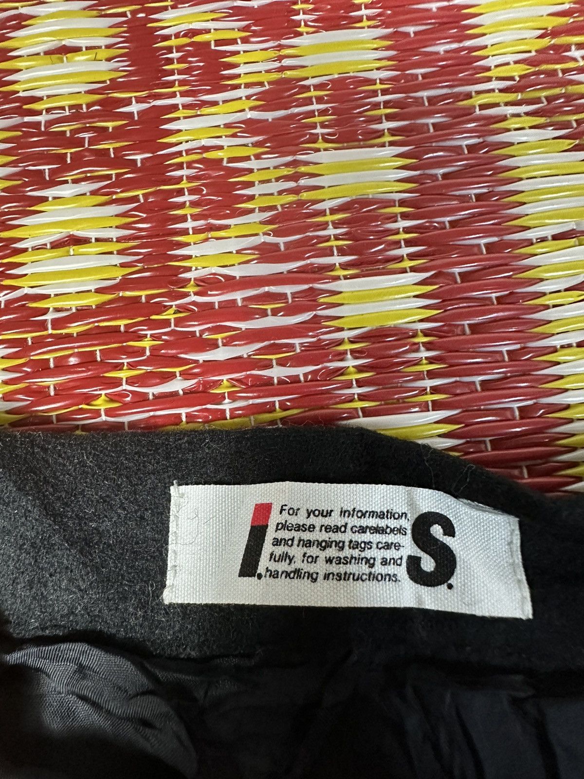 Issey Miyake Issey Miyake IS Mini Skirt Nice Design Size 23" - 6 Thumbnail