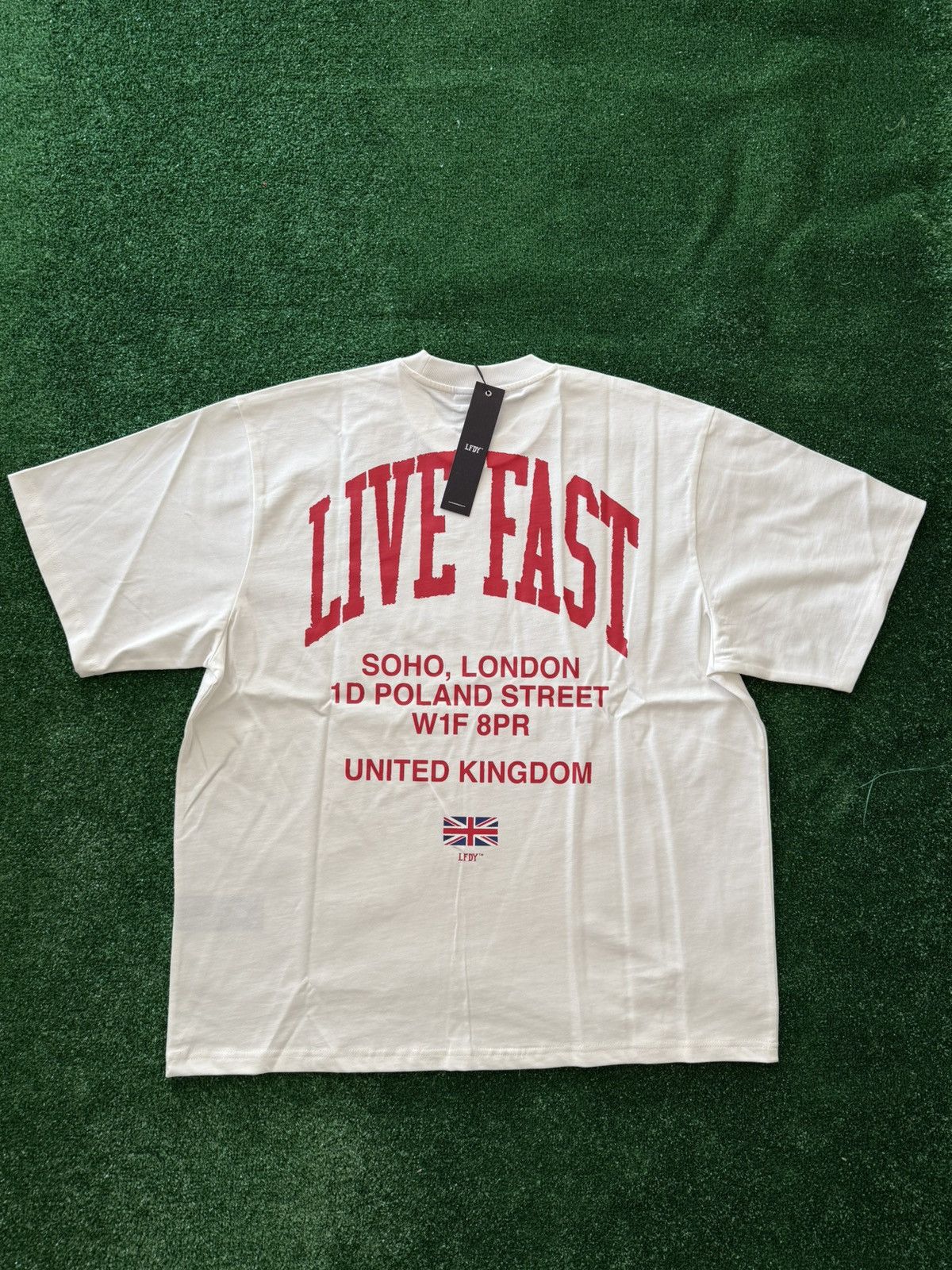 LFDY LFDY LiveFast United Kingdom Soho London Red Tshirt Size US L / EU 52-54 / 3 - 1 Thumbnail