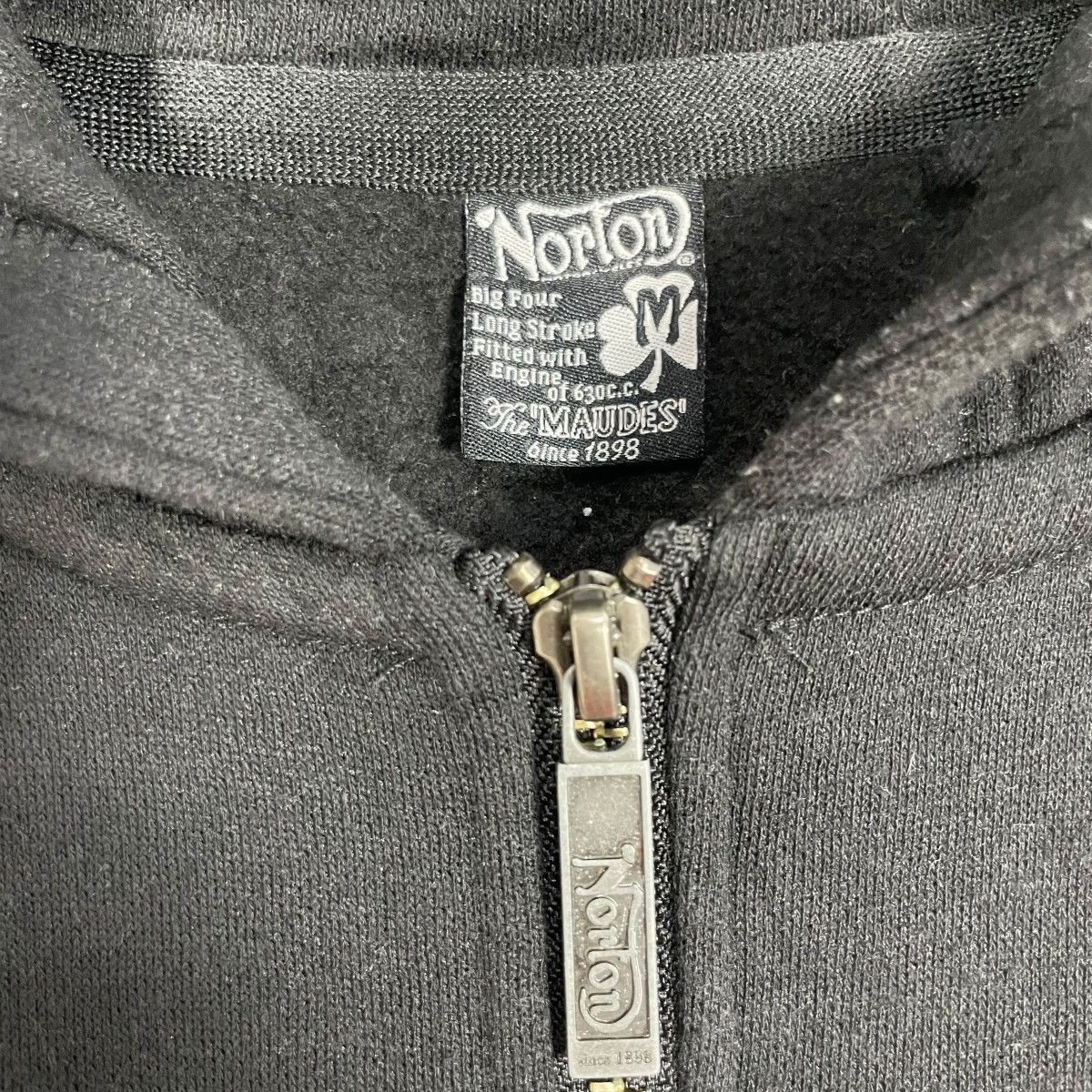 Norton Vintage Norton Motorcycle Hoodie Pull Over World Champion Size US S / EU 44-46 / 1 - 8 Thumbnail
