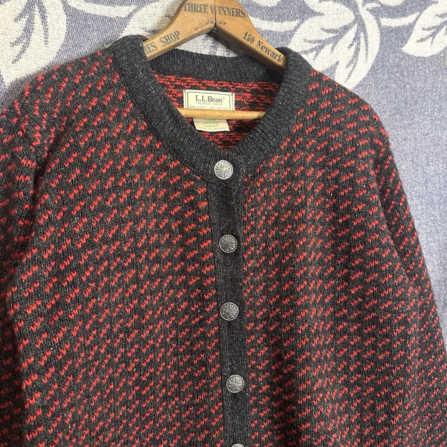 Vintage VINTAGE L.L. Bean Cardigan Sweater Wool Rayon Birds Eye Red Womens Large Norway - Round Neck, Heavyweight, Button, Long Sleeve, Regular Fit Size L / US 10 / IT 46 - 2 Thumbnail