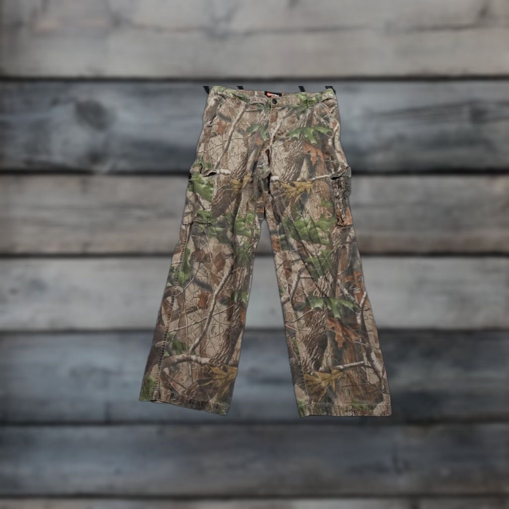 Vintage VINTAGE Outfitters Ridge Camo Cargo Pants Mens 38x30 Cargo Pants Men 38x30 Green Camouflage Pockets Waist 38 Size US 33 - 1 Thumbnail