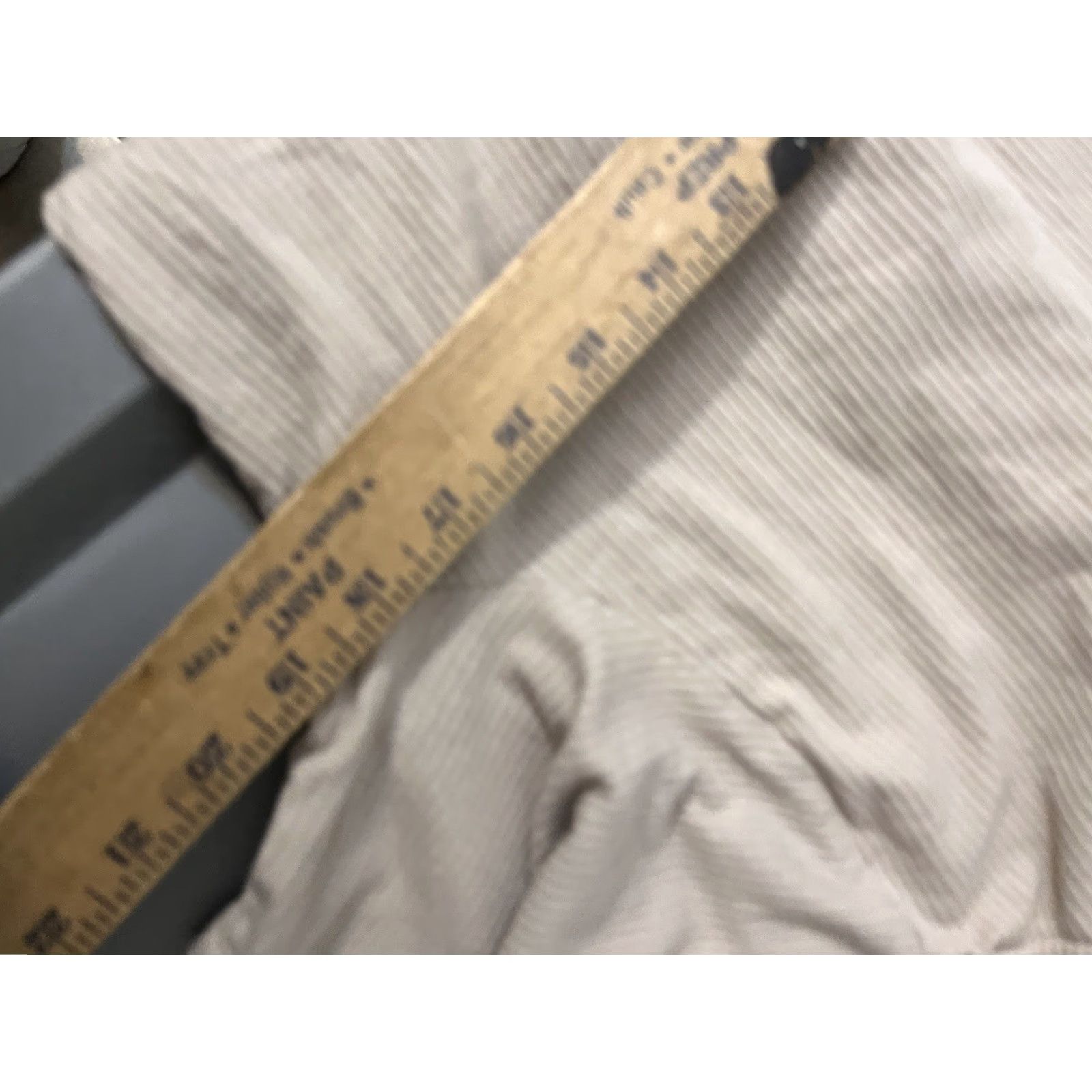H&M H&M Slim Fit Taupe Waffle Knit Short Sleeve Shirt Size Large Size US L / EU 52-54 / 3 - 5 Thumbnail
