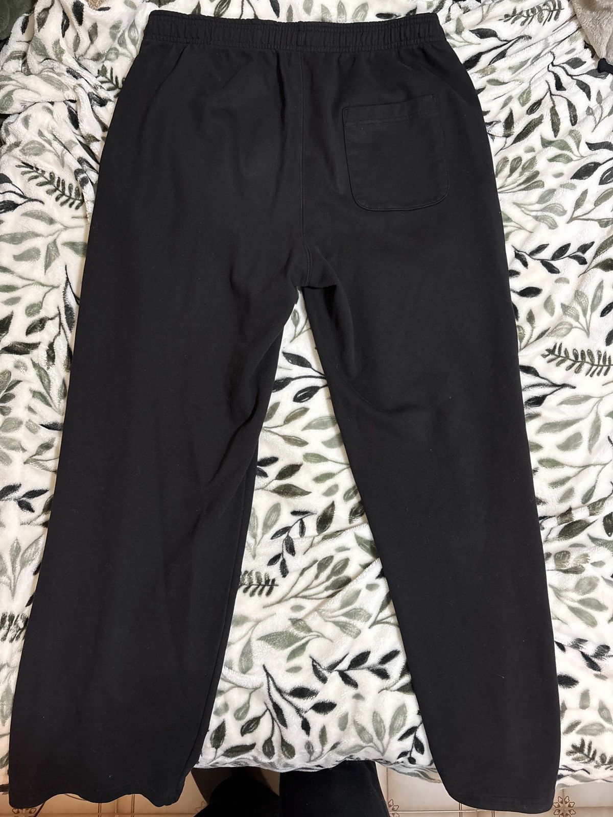 Vlone Vlone Friends Rhinestone Sweatpants Size US 36 / EU 52 - 2 Thumbnail