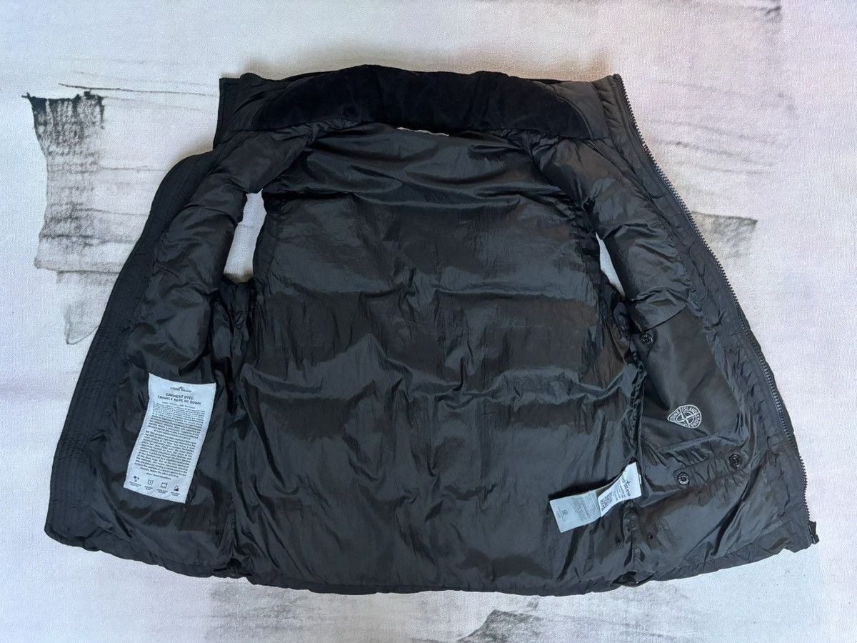 Stone Island Stone Island black gilet with removable hood S Size US S / EU 44-46 / 1 - 8 Thumbnail