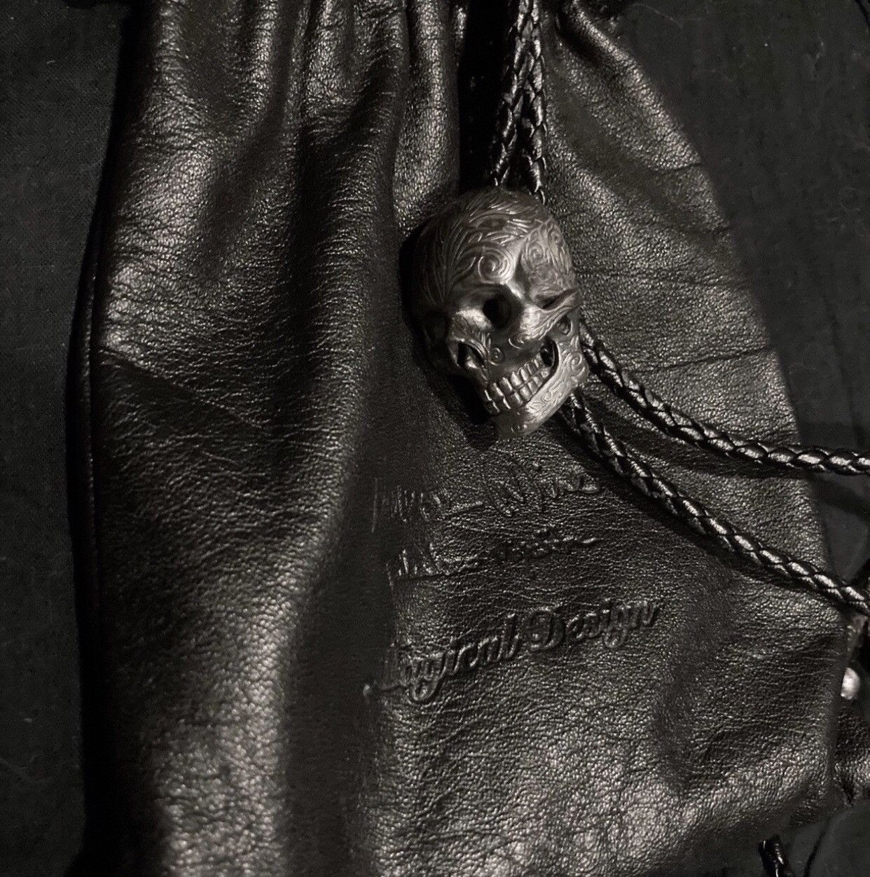 Magical Design Number nine x Magical Design Rare Carved Skull Necklace Size ONE SIZE - 6 Thumbnail