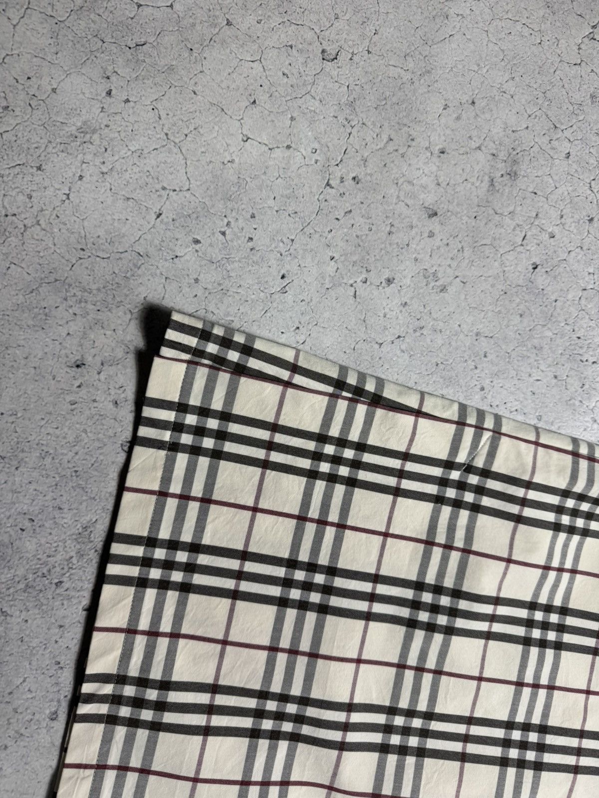 Burberry Burberry London Nova Check Monogram Women’s Skirt Luxury Size 28" / US 6 / IT 42 - 2 Thumbnail