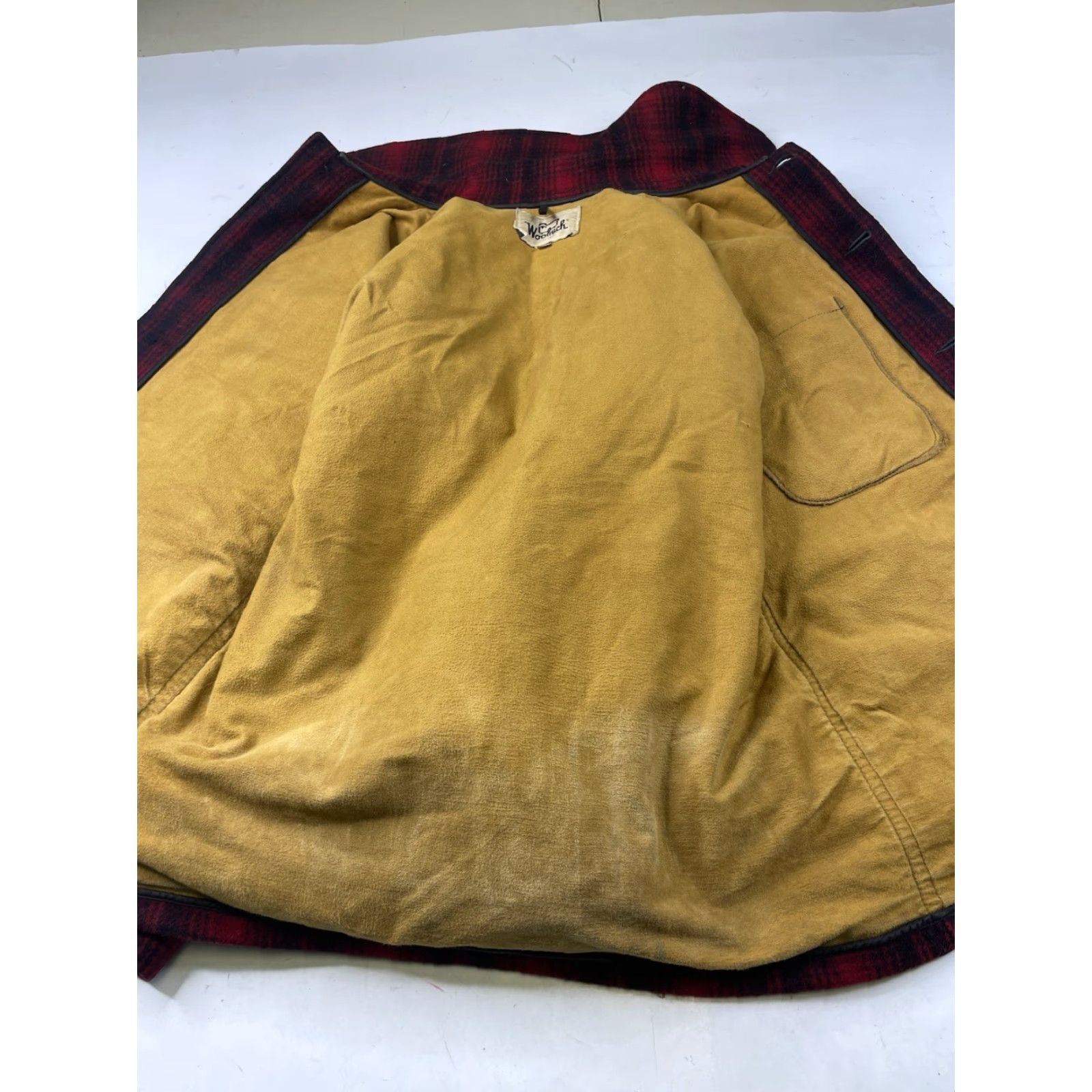 Vintage VINTAGE Woolrich 503 Red Buffalo Plaid Wool Mackinaw Hunting Jacket Mens 40 Size US XXS / EU 40 - 2 Thumbnail