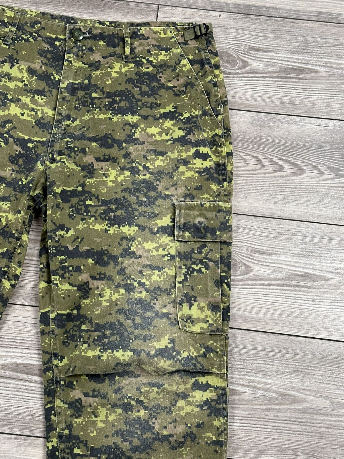 Vintage Digi Camo Cargo Pants Size US 38 / EU 54 - 3 Thumbnail
