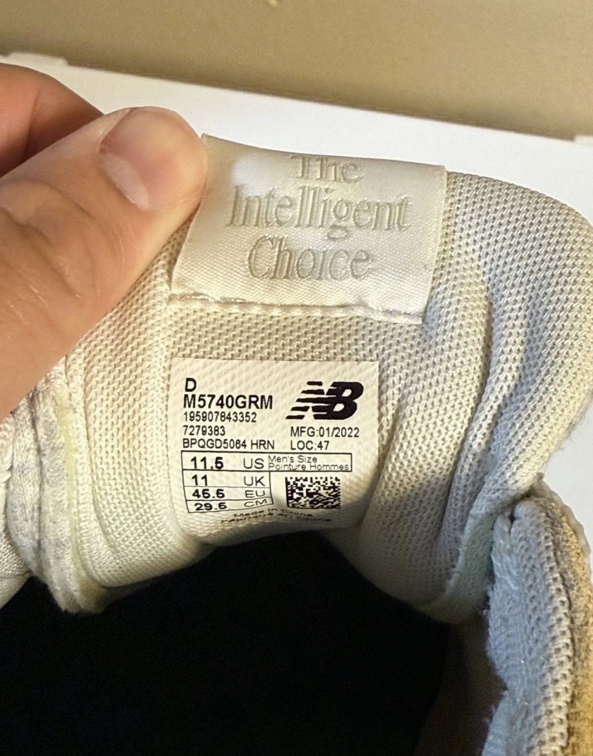 New Balance New Balance 57/40 Size US 11.5 / EU 44-45 - 6 Thumbnail
