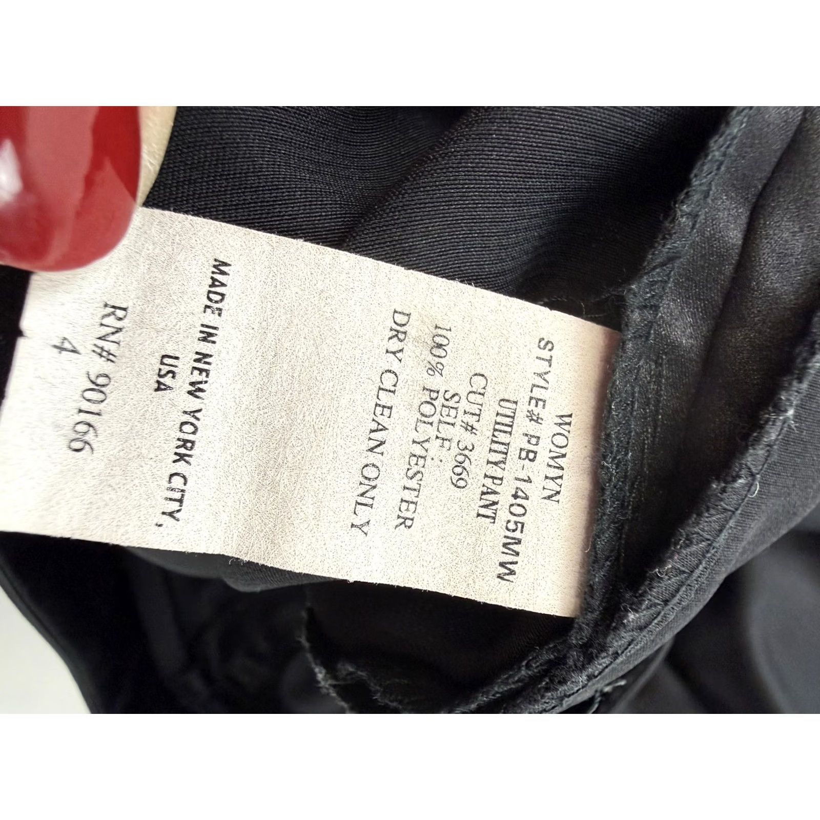 Vintage Womyn Pants Womens 4 Black Satin Cargo Utility Ankle Zip Cuffed USA Workwear Size 27" / US 4 / IT 40 - 5 Thumbnail