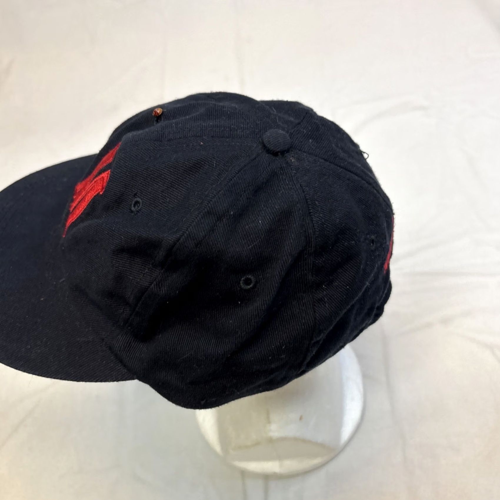Marlboro VINTAGE Marlboro Man Cigarettes Cap Black M Cowboy 80s 90s Dad Hat Adjustable Mens Size ONE SIZE - 7 Thumbnail