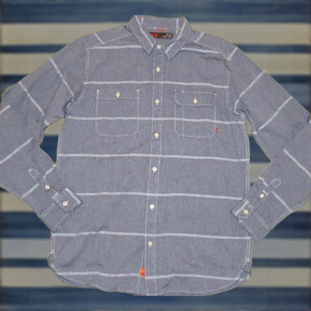Mountain Hardwear MOUNTAIN HARDWEAR Blue Striped Long Sleeve Heavy Weight Shirt M Adult Mens Medium Blue Striped Button-Up Thick Shirt Size US M / EU 48-50 / 2 - 1 Thumbnail