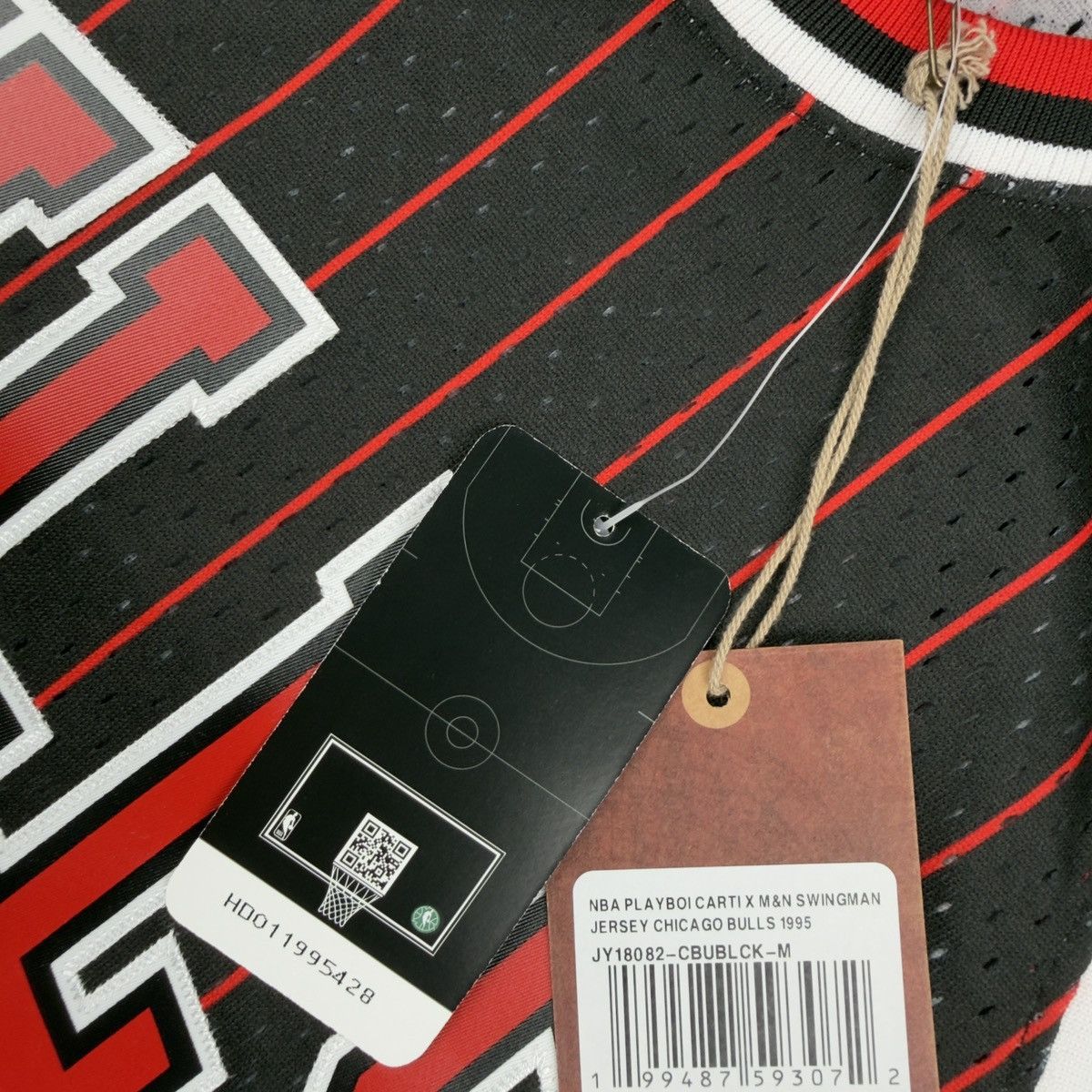 Playboi Carti Playboi Carti x NBA x Mitchell & Ness Chicago Bulls Size M Size US M / EU 48-50 / 2 - 5 Thumbnail