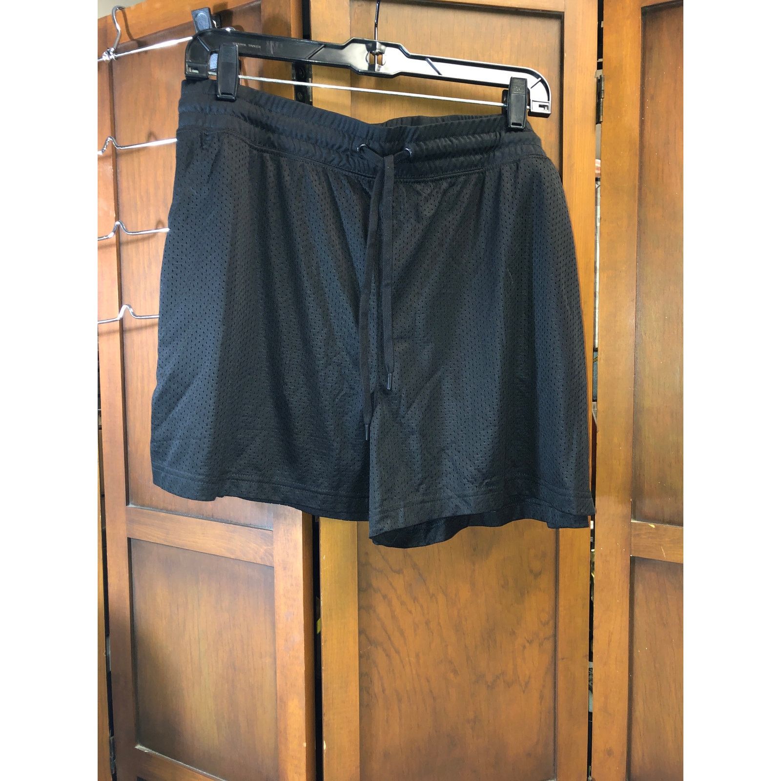 Athletic Works Womens mesh black athletic wear shorts Size 42" / US 20 - 1 Thumbnail